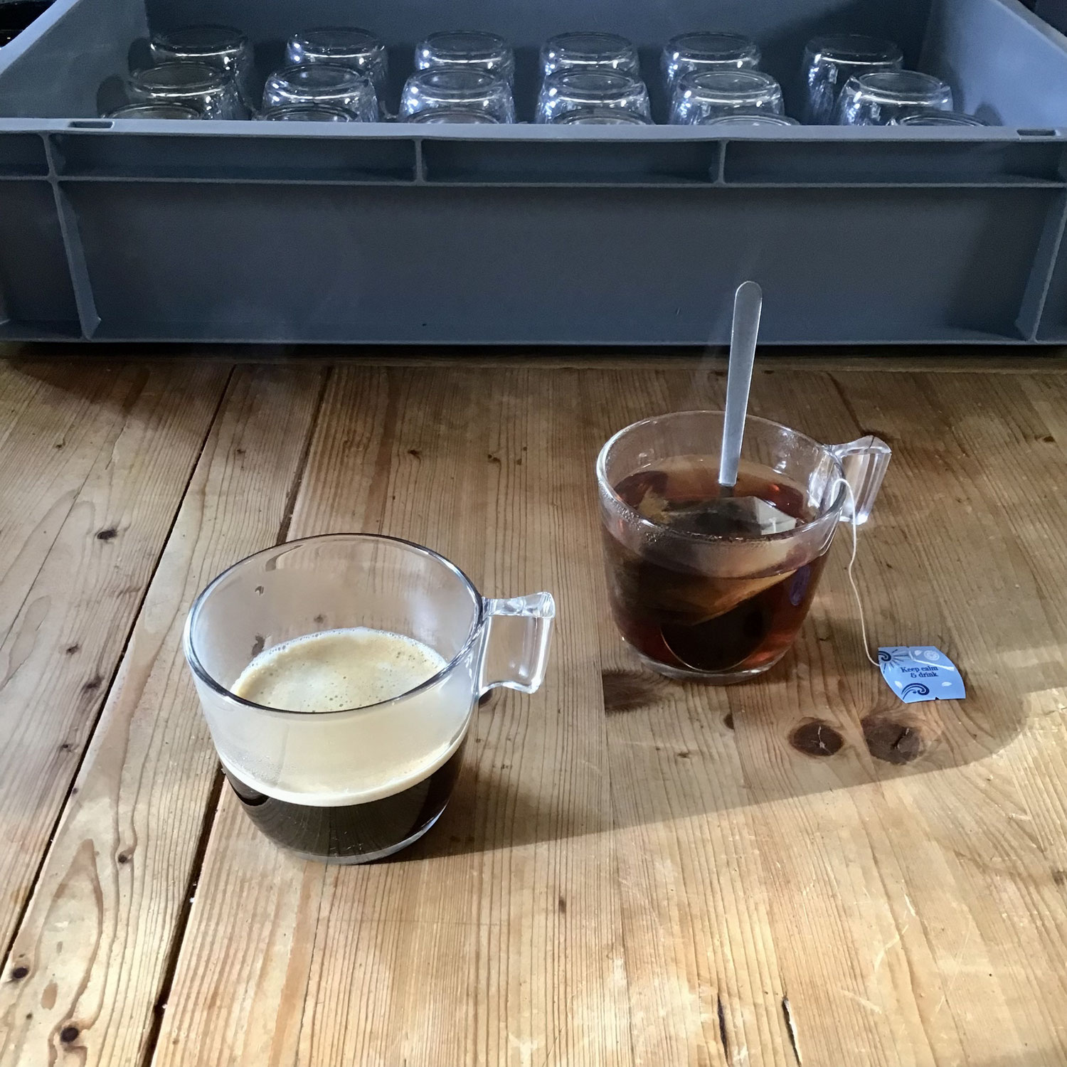 Un p'tit café ou un thé ?