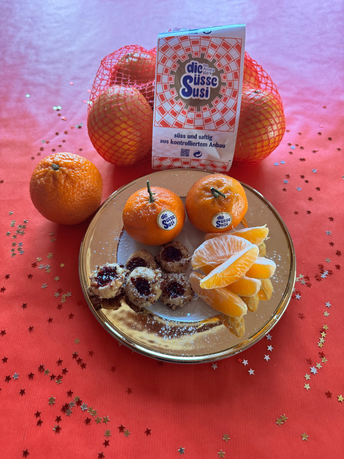JUWELENPLÄTZCHEN VERFEINERT MIT DIE SÜSSE SUSI ORANGENSAFT