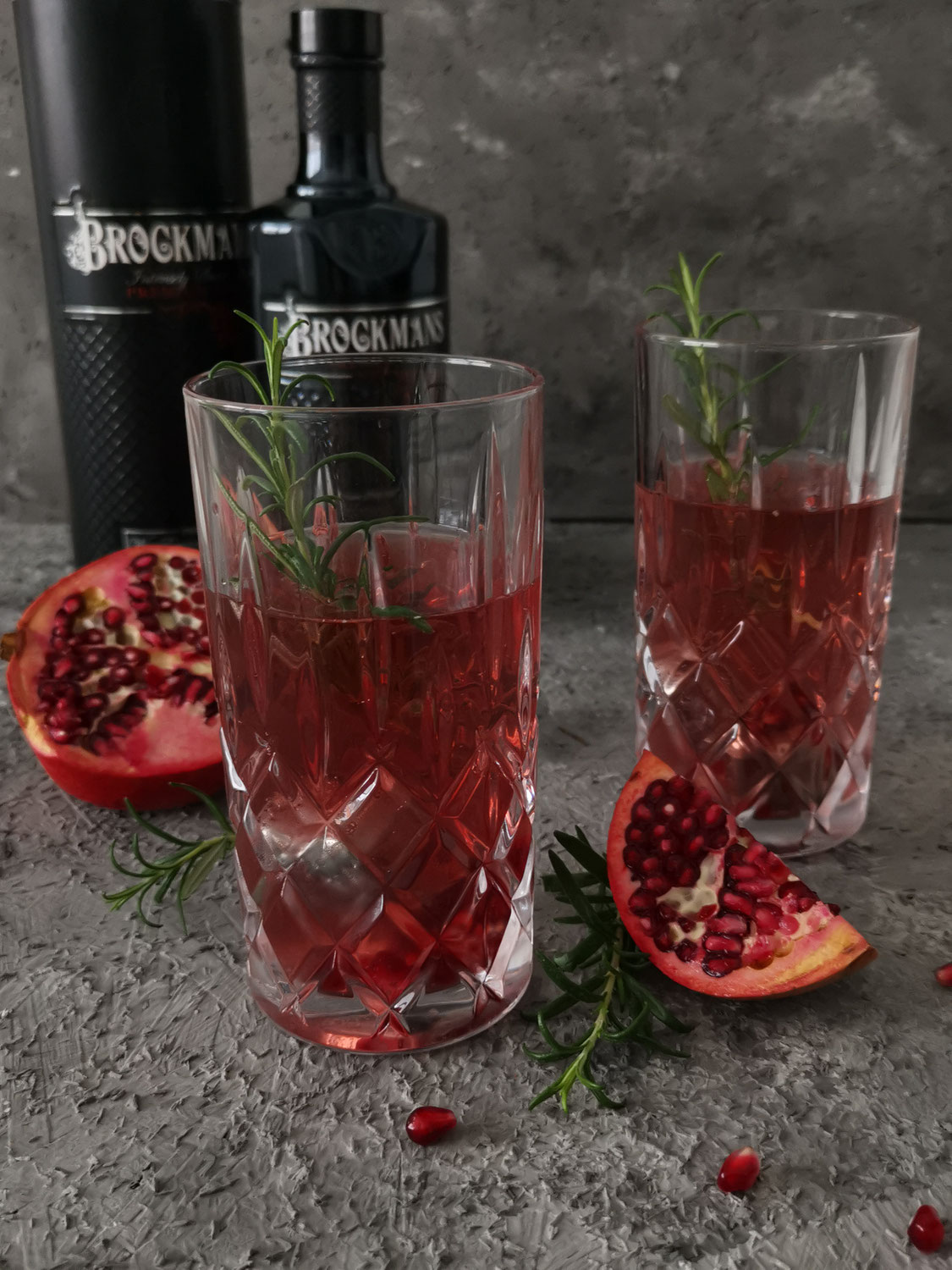 Gin Filz mit Granatapfel-Rosmarin-Sirup