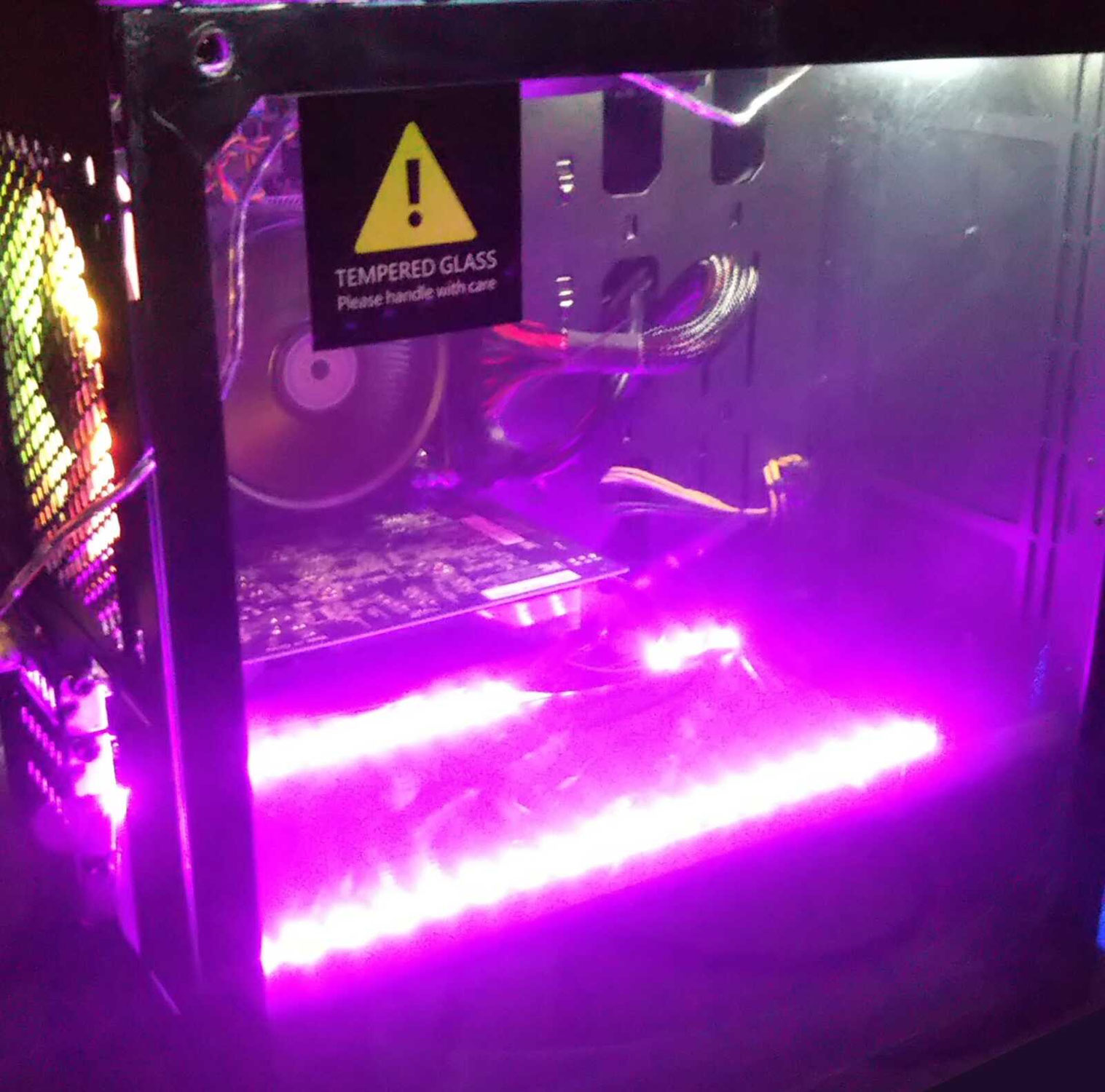 買取しました！カスタムゲーミングPC / RTX搭載 水冷 / Fractal Design / RGB故障品