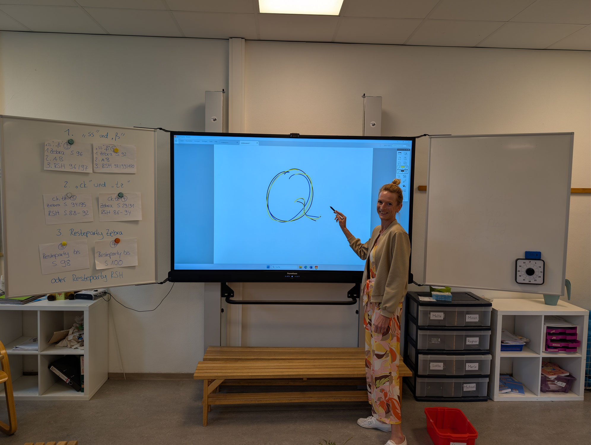 Neue Smartboards für die Canisiusschule in Rodde