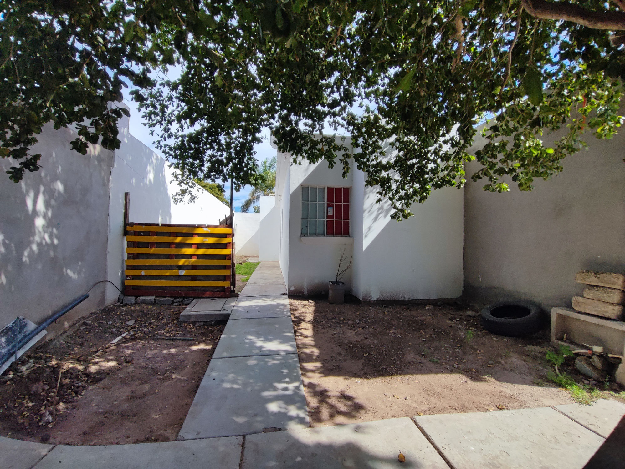 CASA EN VENTA LOS MOCHIS - VALLE DE LA ROSA