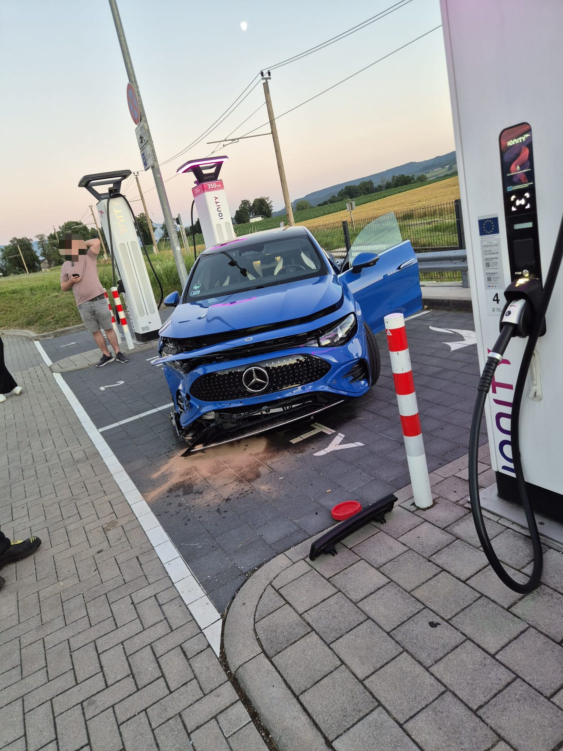 Binden von ausgelaufenen Flüssigkeiten