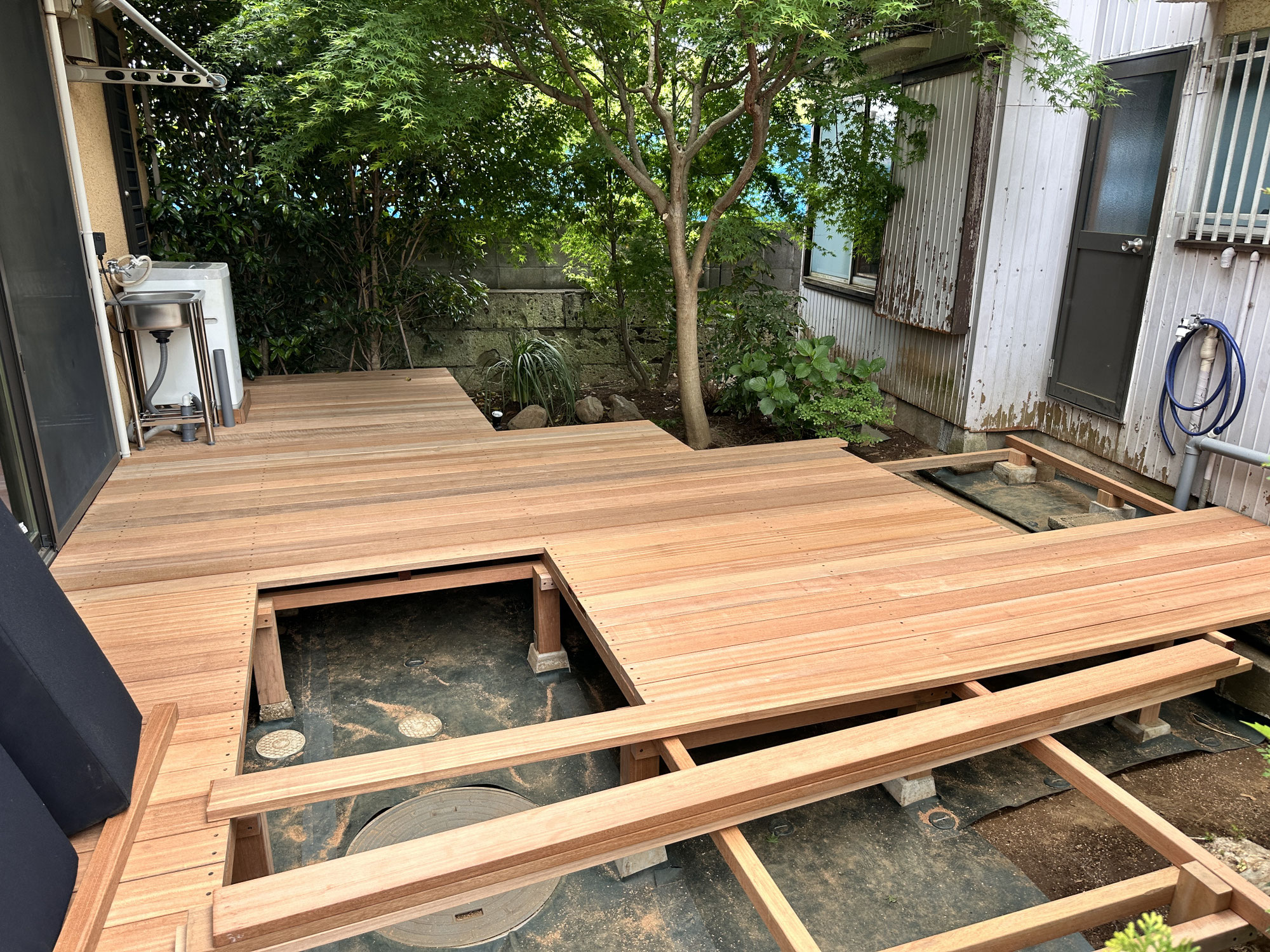 耐久性抜群のセランガンバツ材でつくる長持ちウッドデッキ（川崎市高津区）