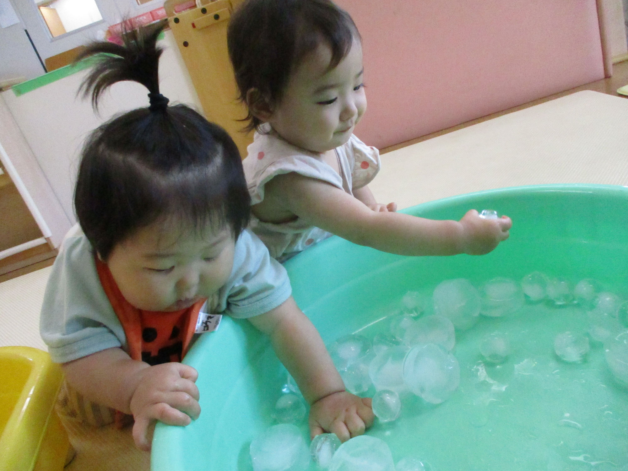 氷あそび