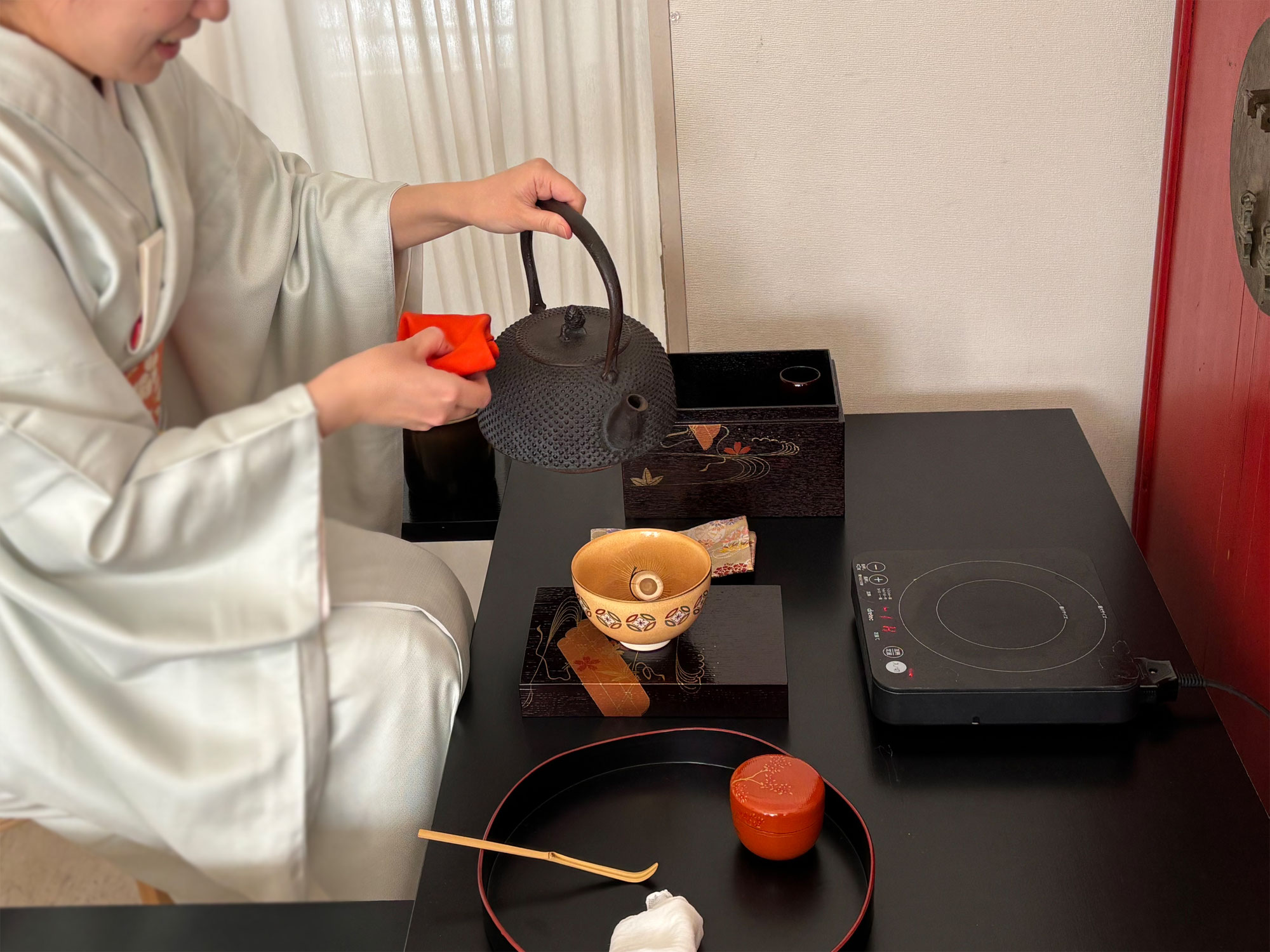4月の「暮らしの中のお茶時間」