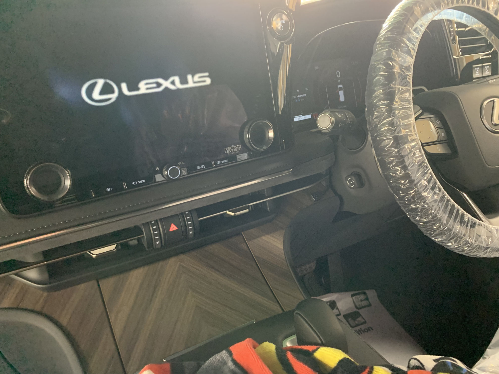 LM500h　TVキット取付取り付け作業