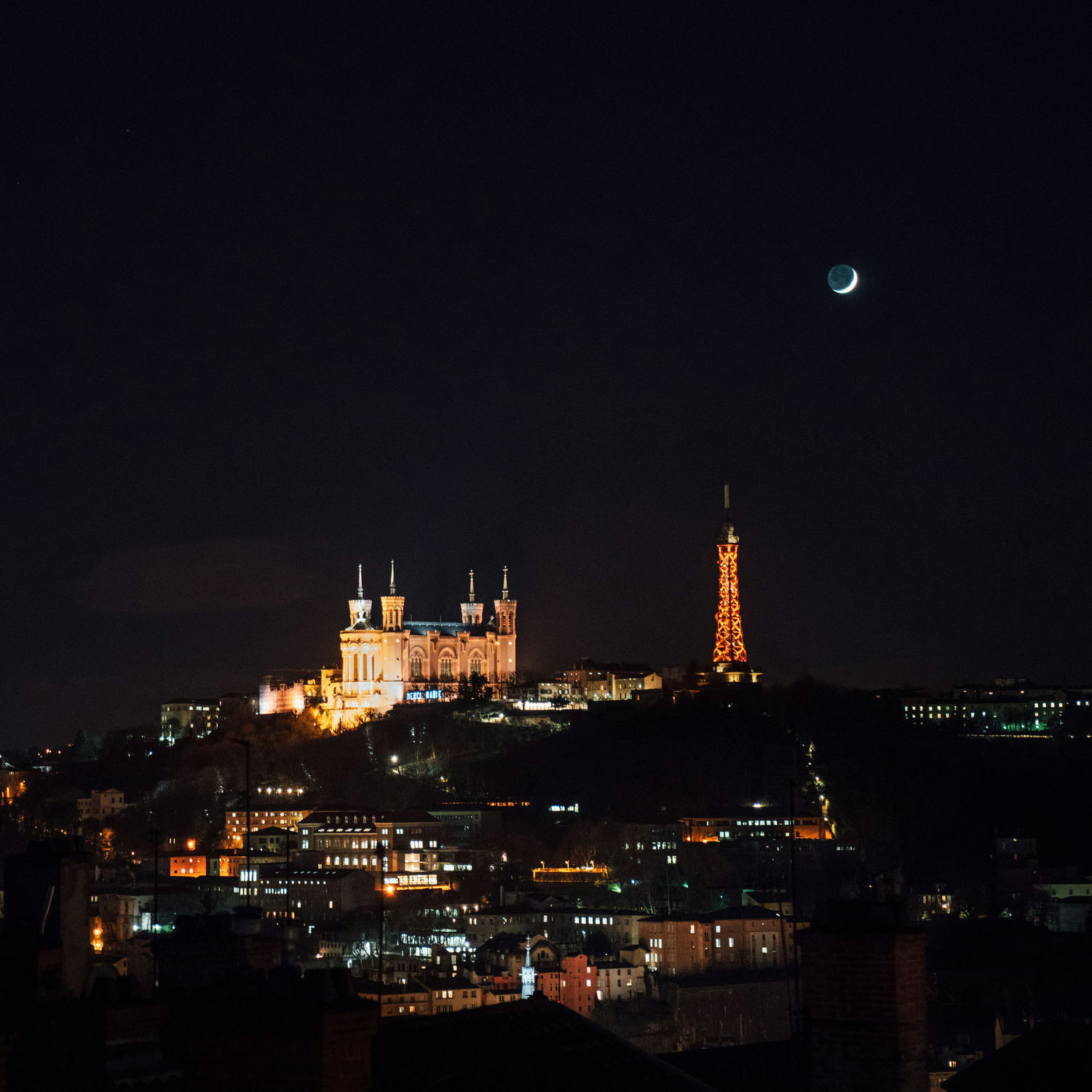 Week-end féerique à Lyon : Découvrez la magie de la Fête des Lumières en famille