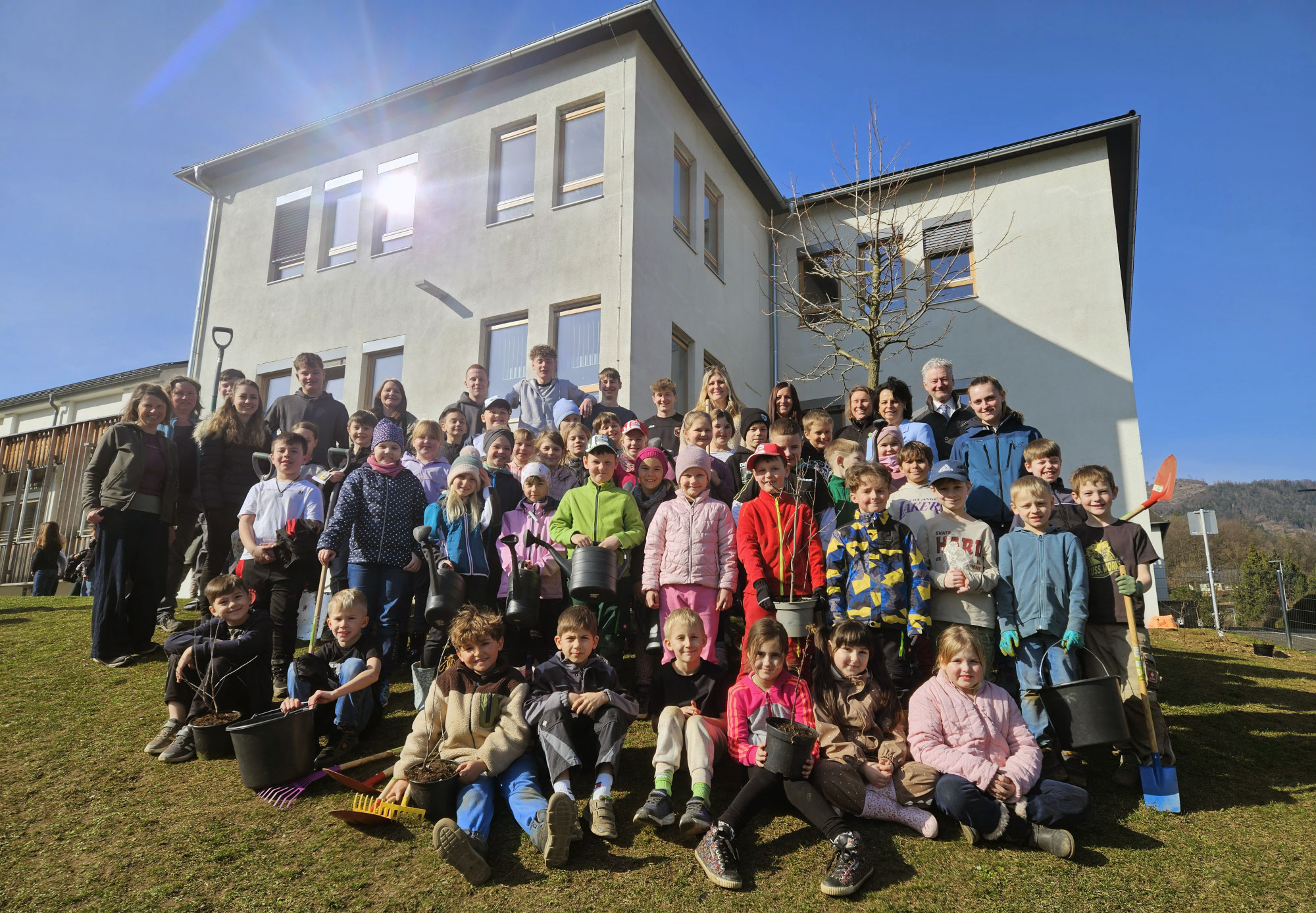 Grüner Schulhof Volksschule Deutschfeistritz