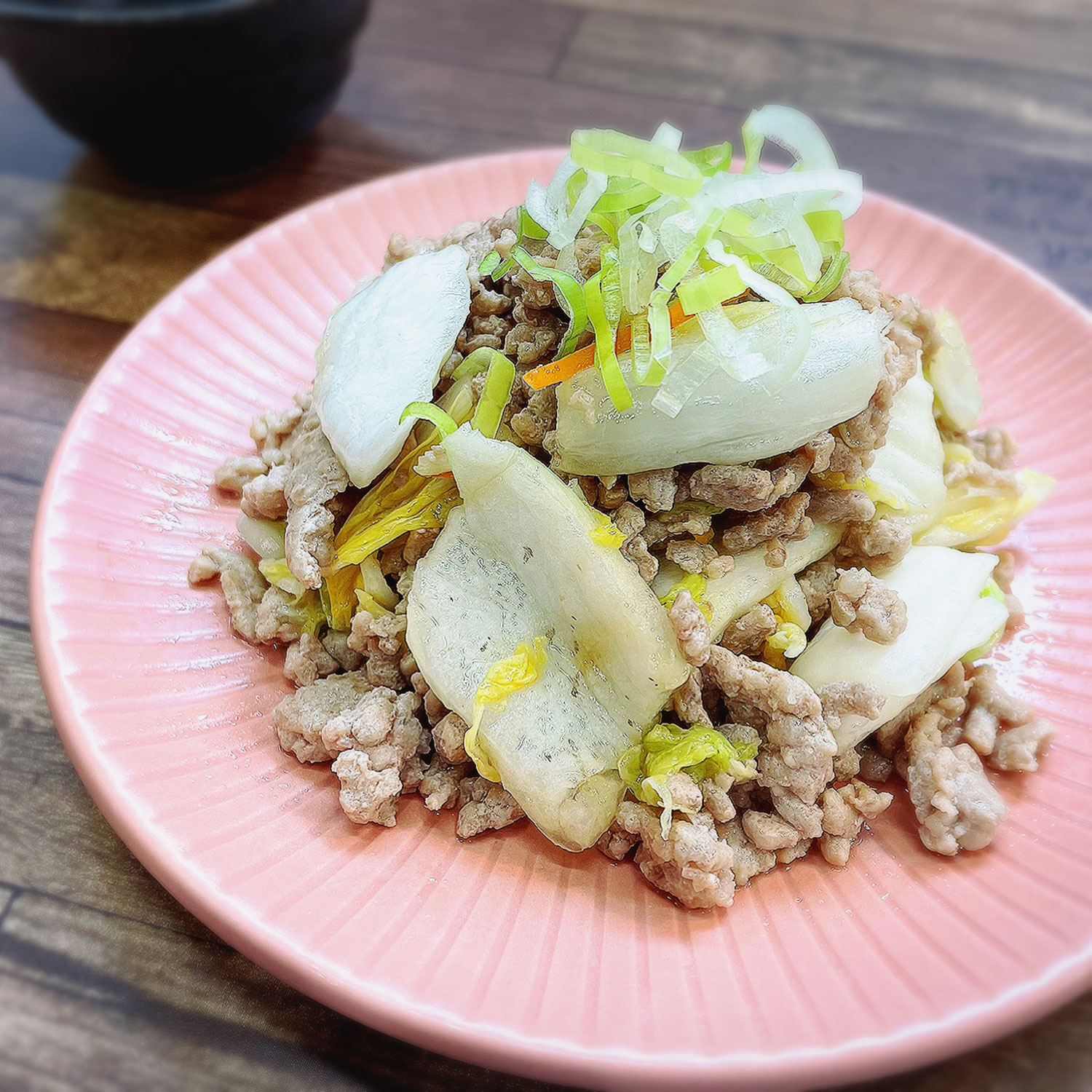 はくさい漬とひき肉の塩バター炒め