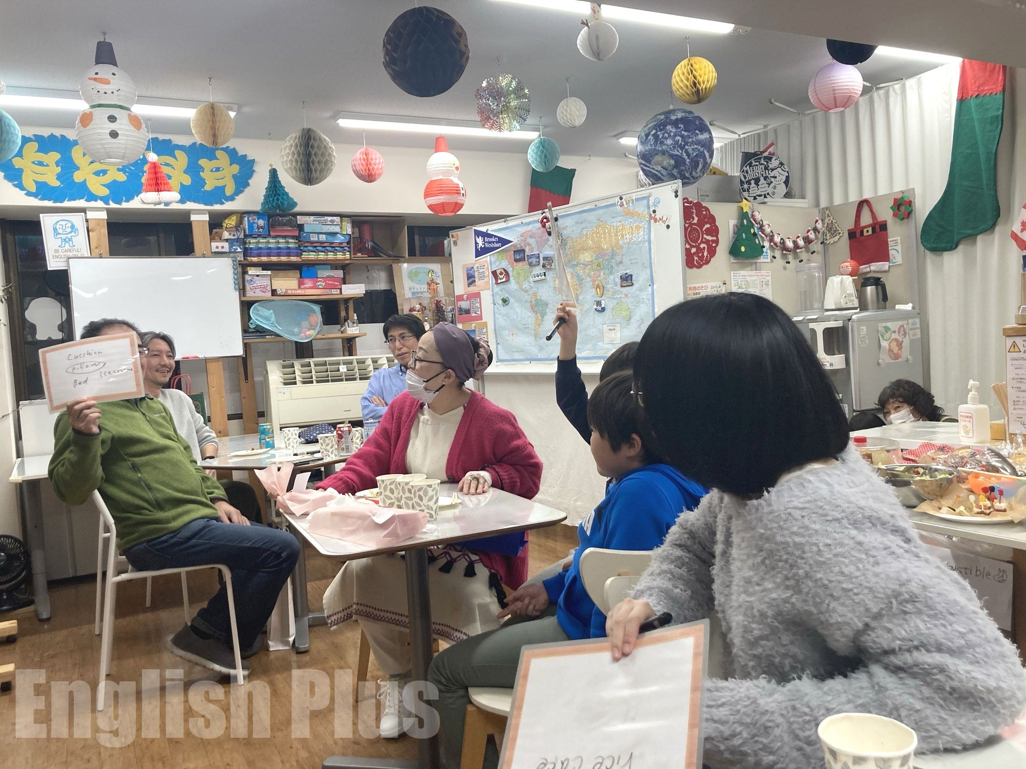 2025年English Plus英語学校内イベント ～ クリスマスパーティーを３年連続で開催できました（英語編）