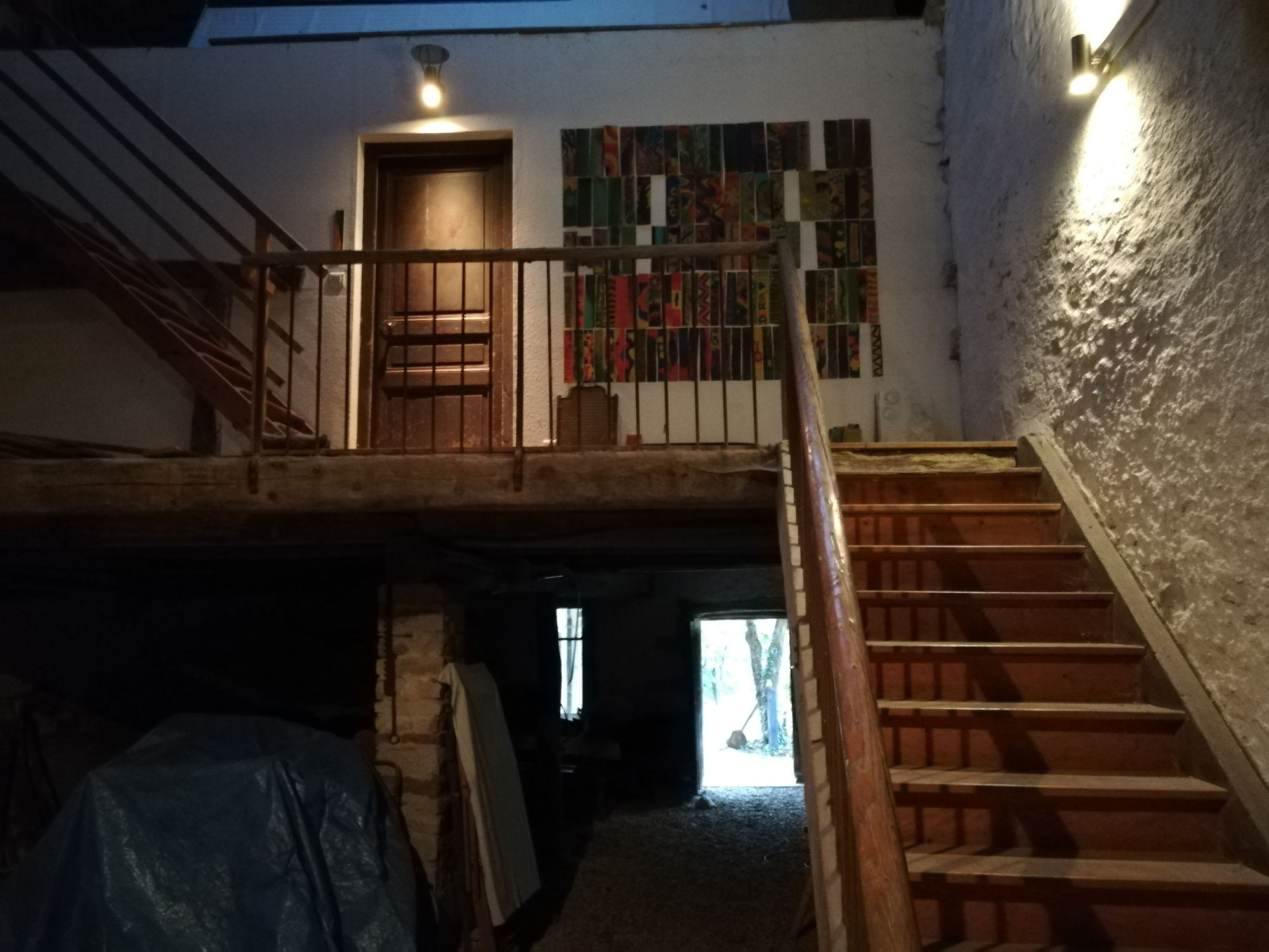 Das Schindelmosaik in der Scheune
