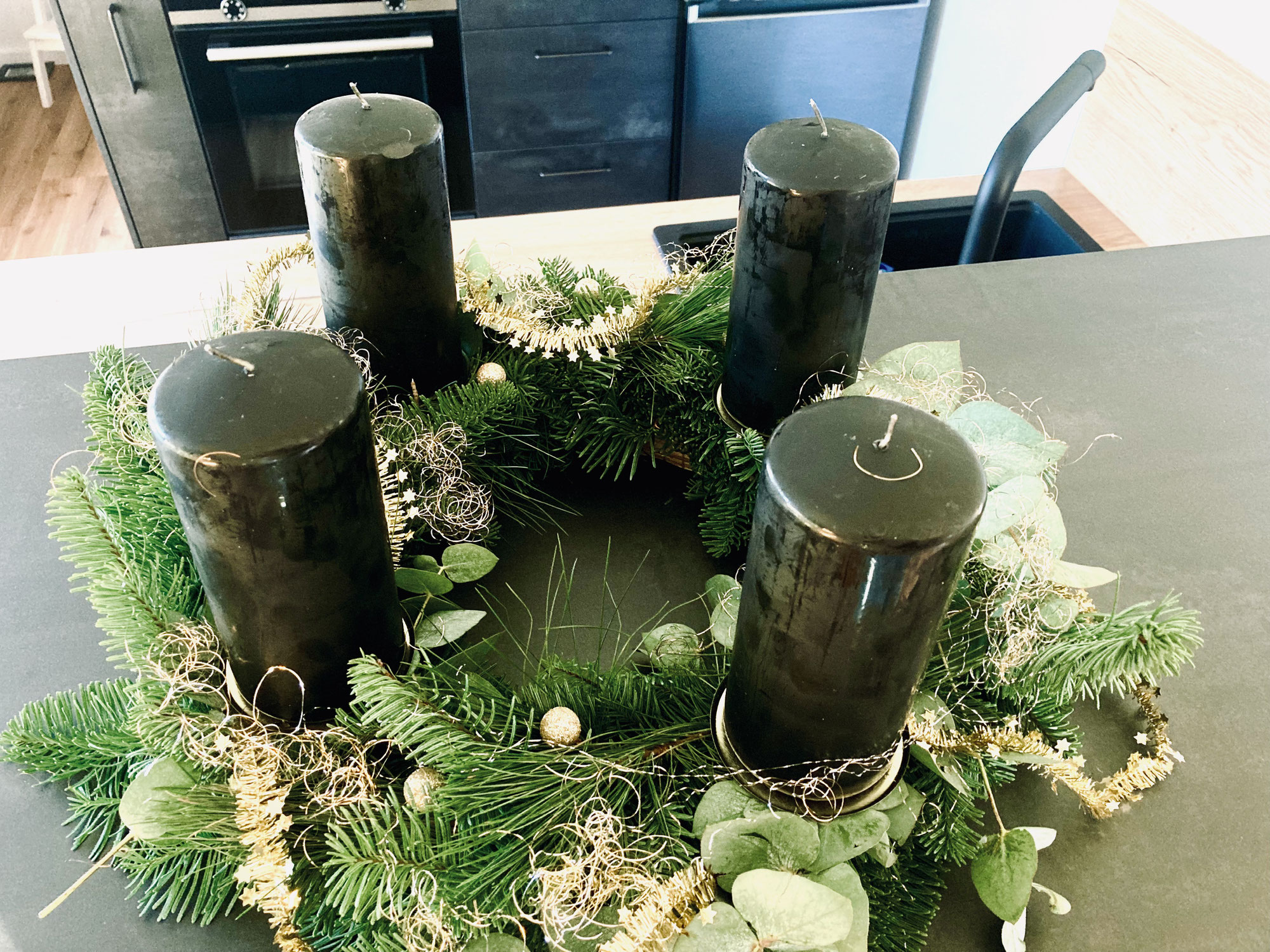 Adventskranz binden