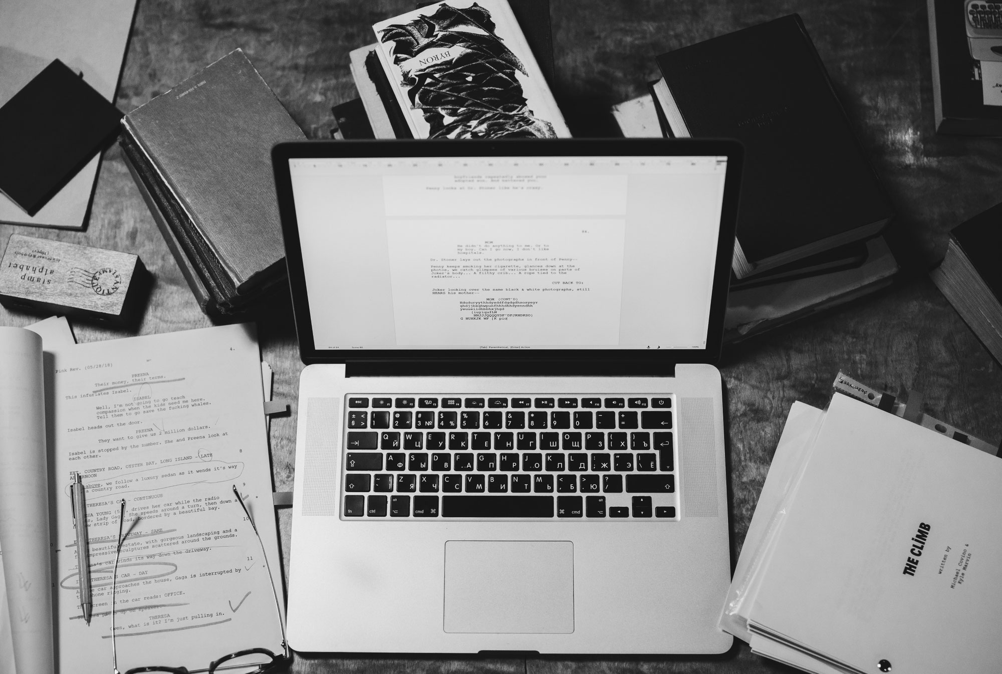 Verlagsbuch oder Selfpublishing – wo passieren mehr Fehler?