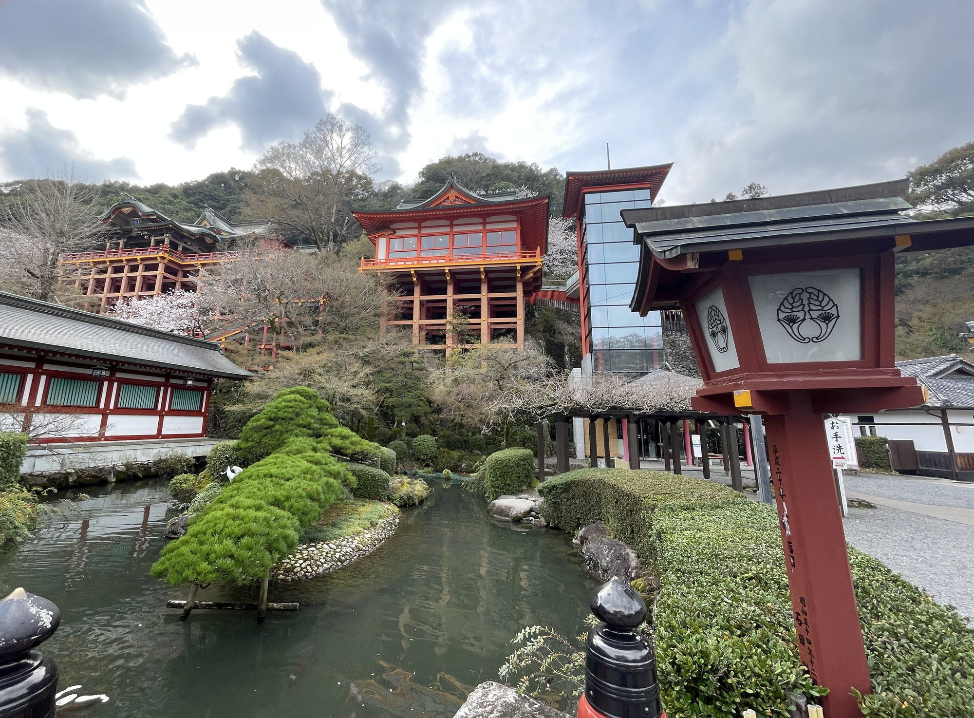 祐徳稲荷神社