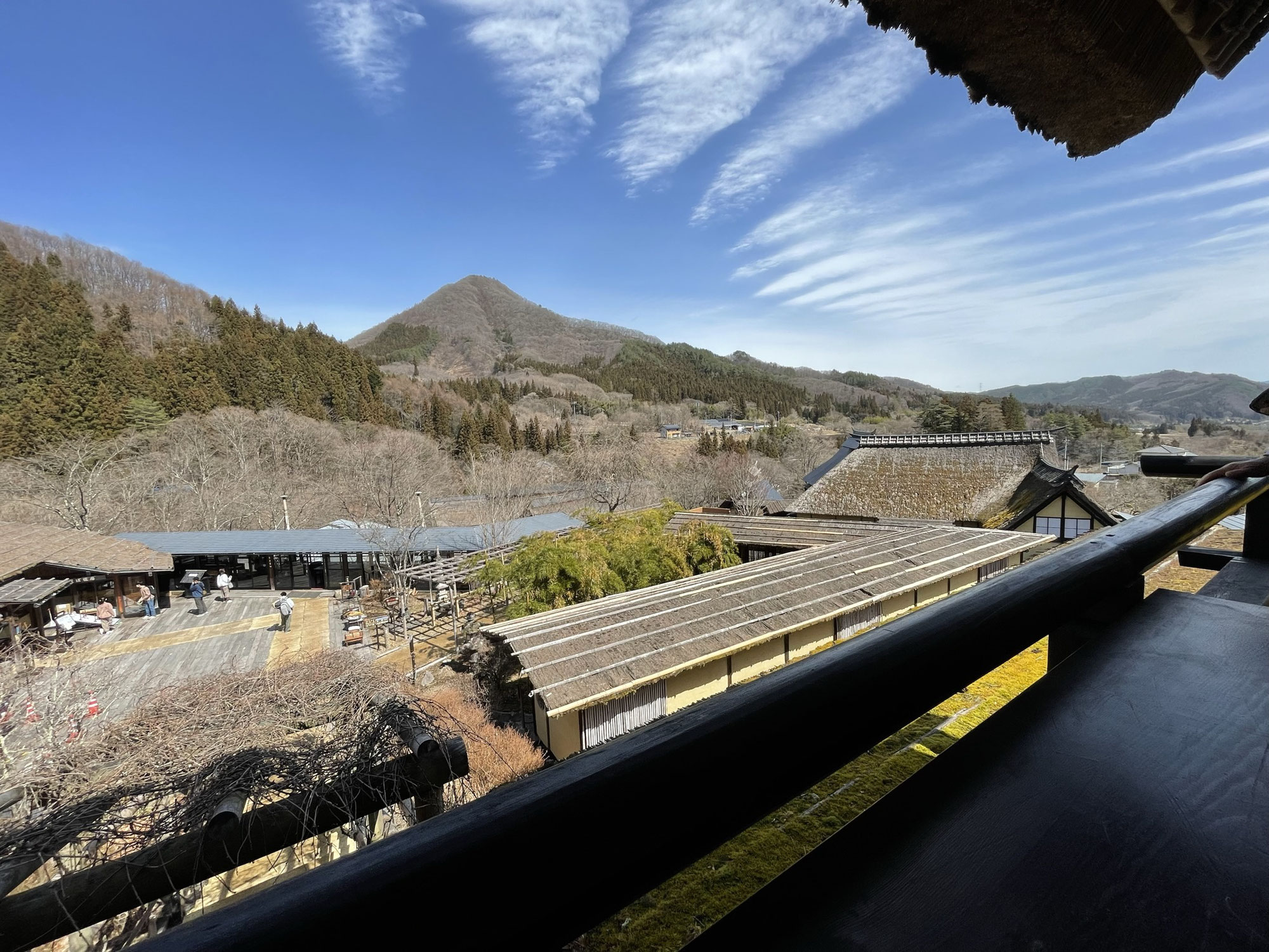 かやぶきの郷薬師温泉「旅籠」