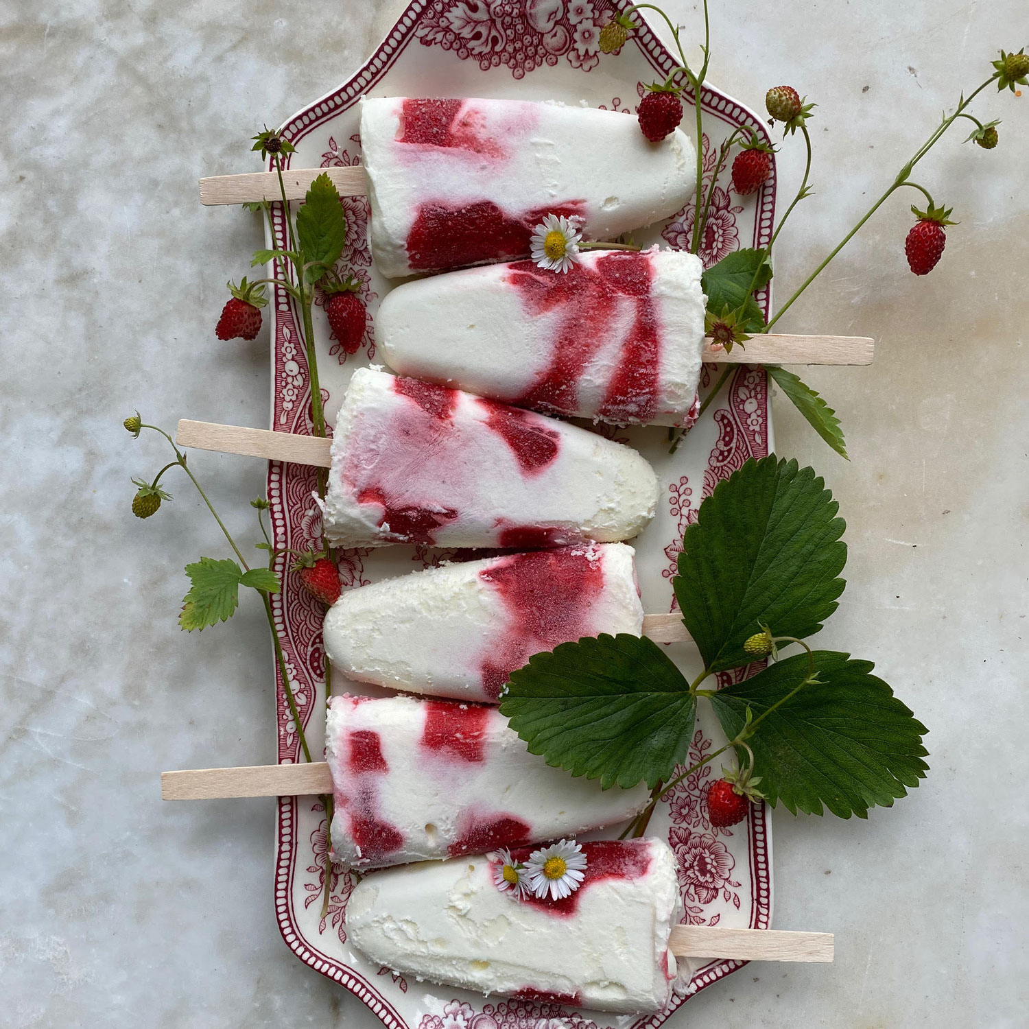 Creamy strawberry popsicle