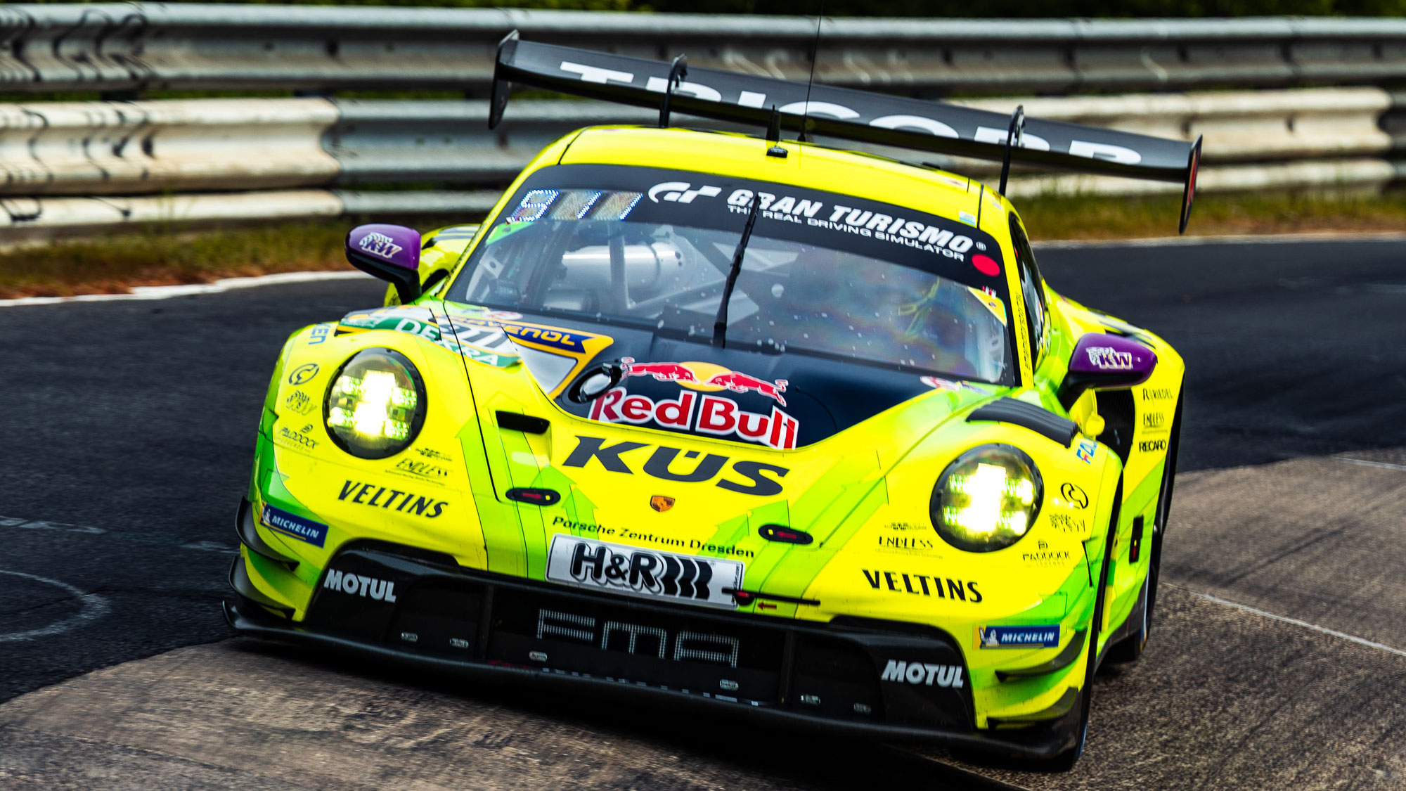 Olaf Manthey: „Die Nordschleife gehört zu uns“