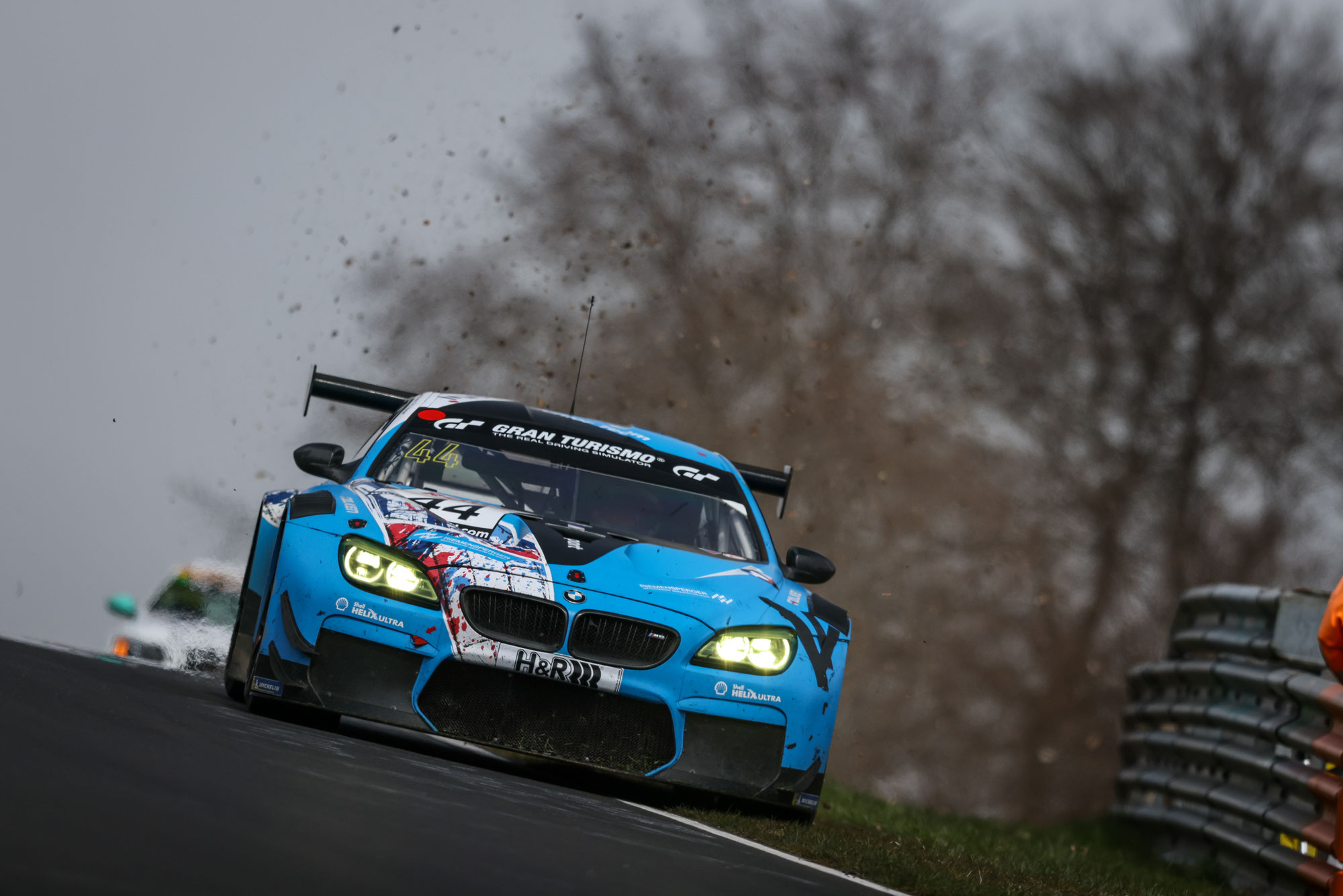 BMW Junior Team bereitet sich mit starken Partnern auf die 24h Nürburgring vor