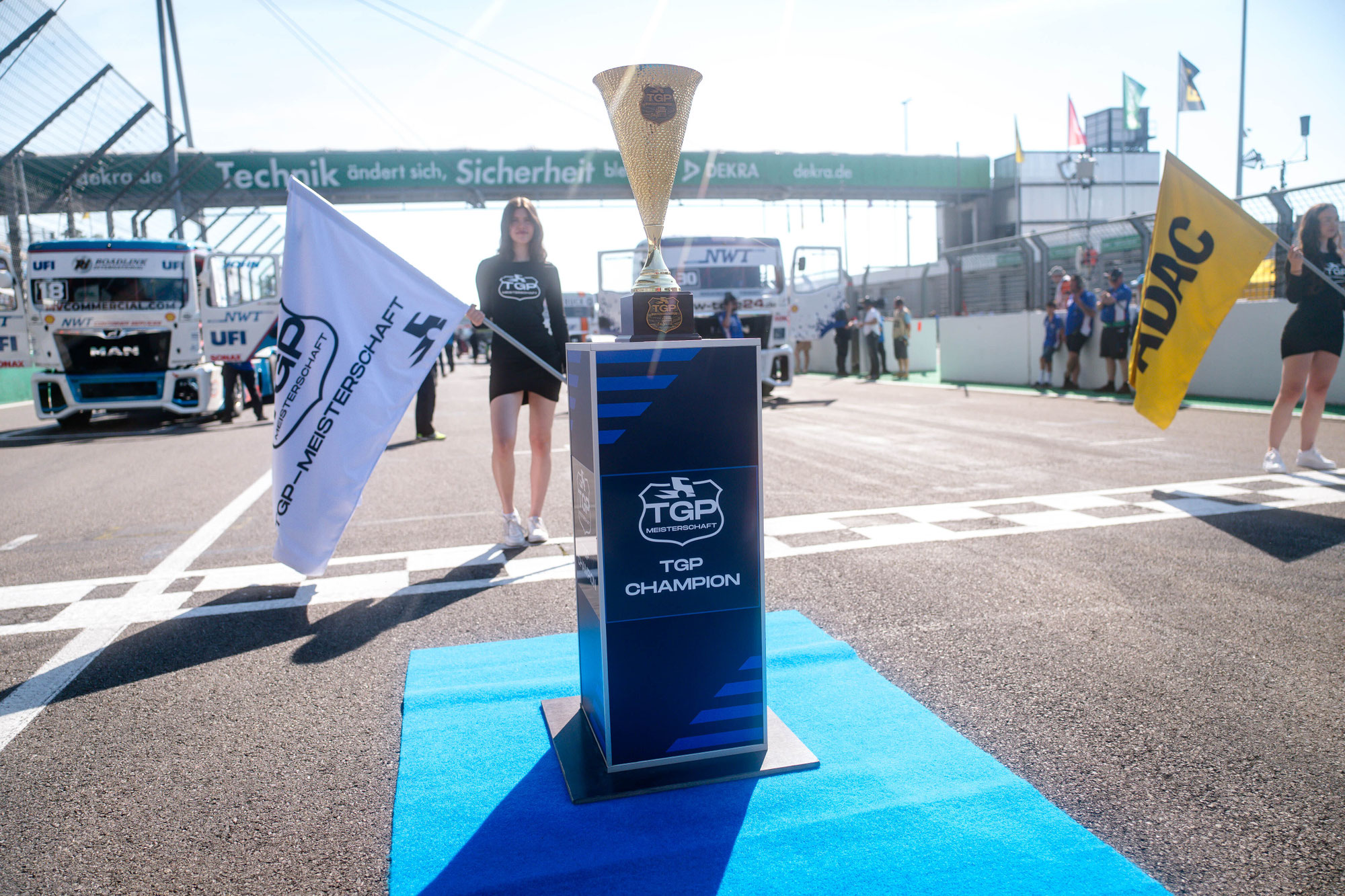 TGP-MEISTERSCHAFT VOR GROSSEM FINALE BEIM INT. SHELL ADAC TRUCK-GRAND-PRIX