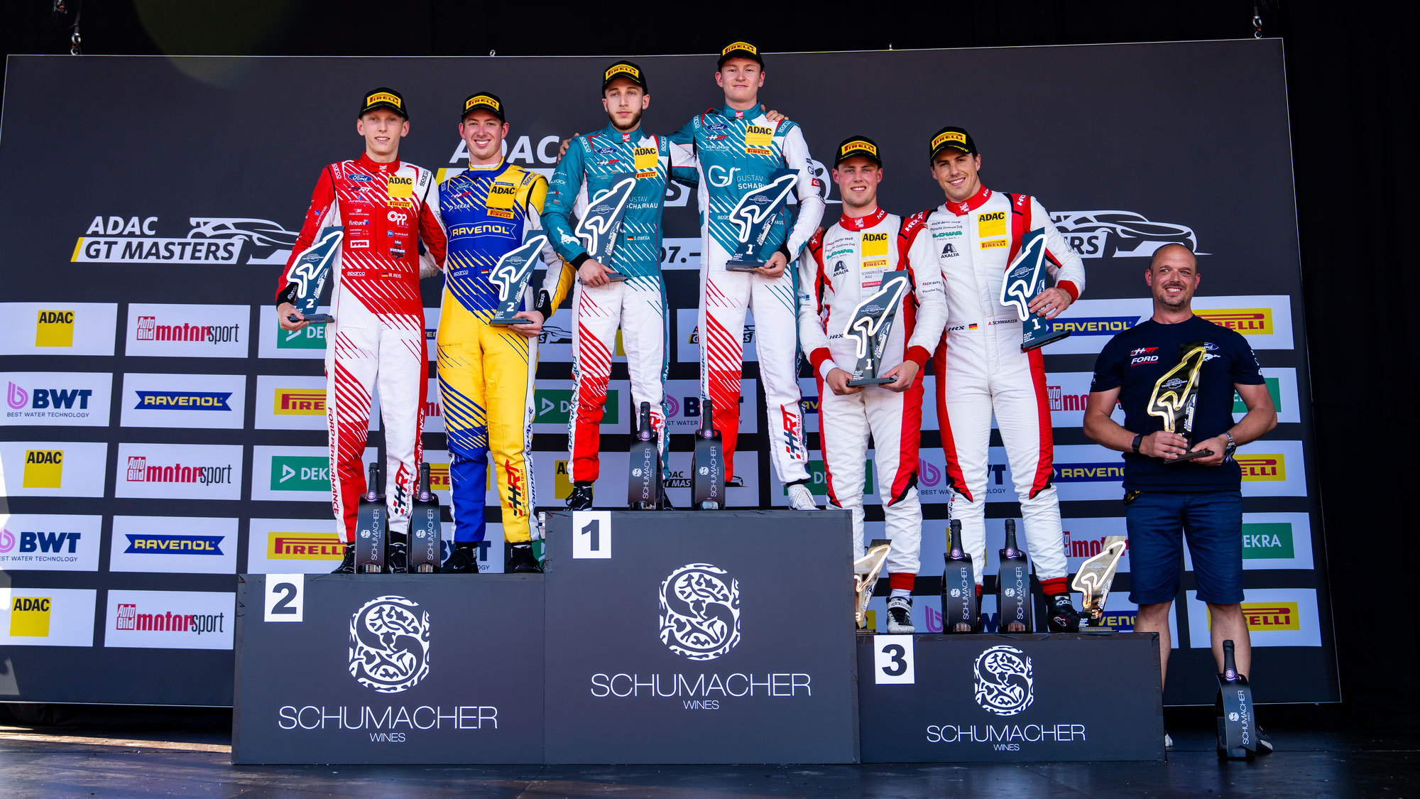Debütsieg für den Ford Mustang GT3 im ADAC GT Masters