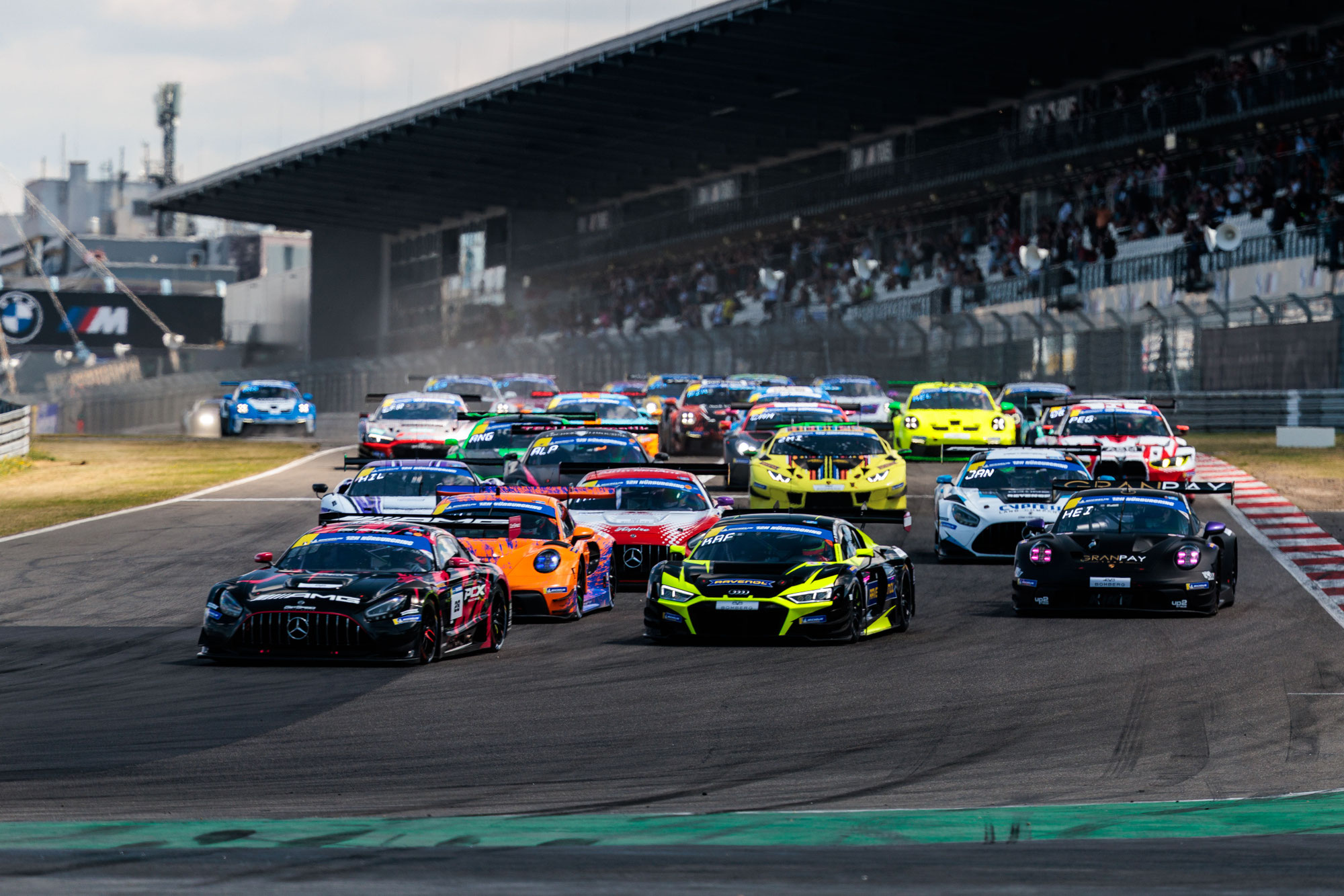 GetSpeed gewinnt Premiere der Michelin 12H Nürburgring