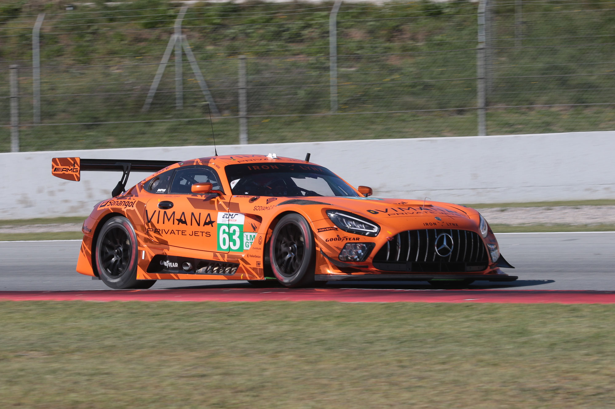 IRON LYNX VOR SAISONSTART 2026 BEIM ELMS-PROLOG IN BARCELONA