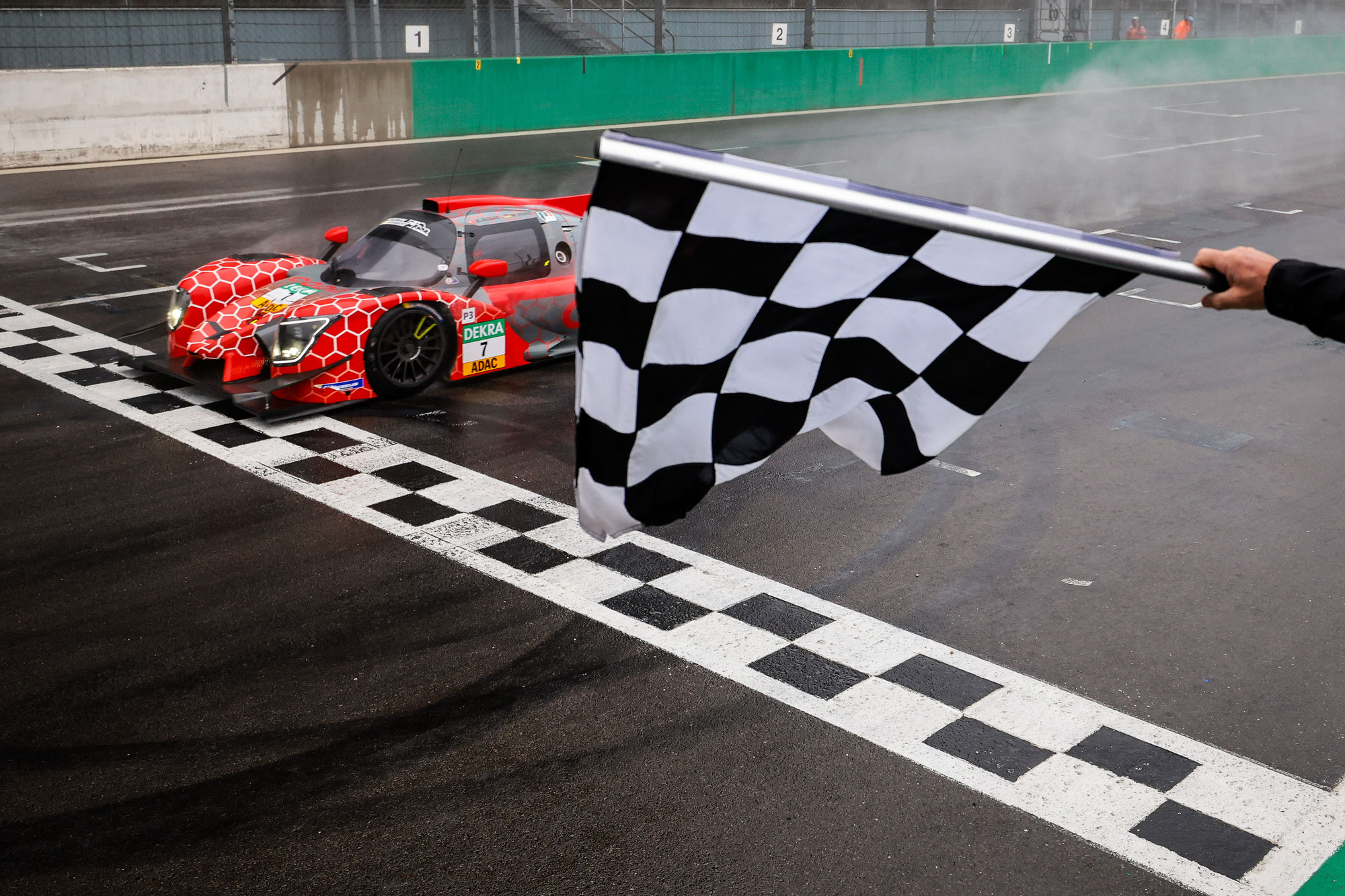 Lausitzring: Vierter Saisonsieg im Prototype Cup Germany für Besler/Dienst