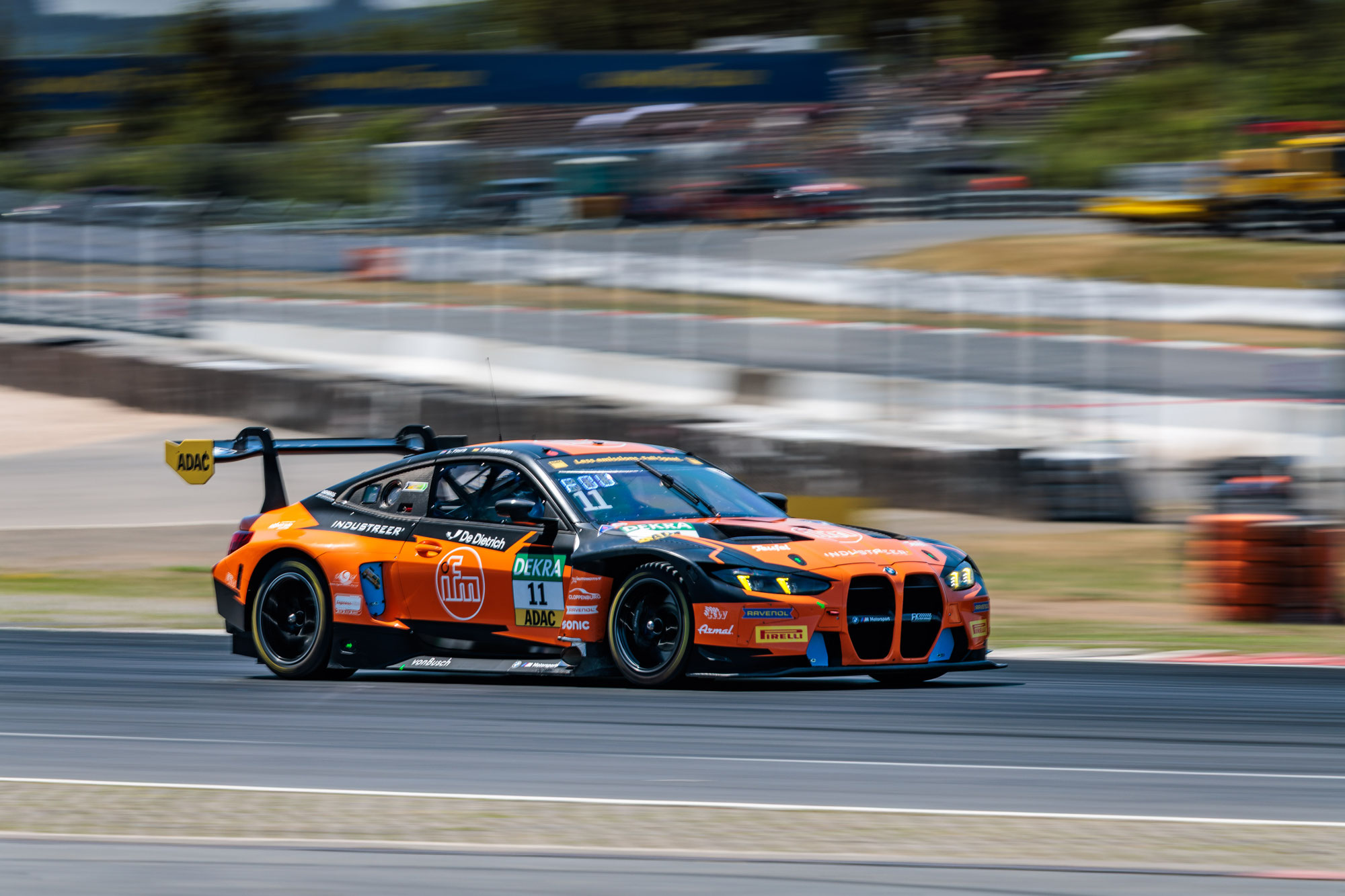 FK Performance Motorsport weiterhin im Titelkampf des ADAC GT Masters