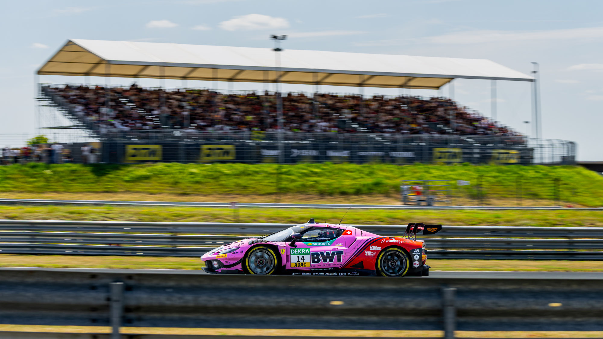 Emil Frey Racing punktet beim DTM-Lauf in Oschersleben dank erneut absolut schnellstem Boxenstopp 