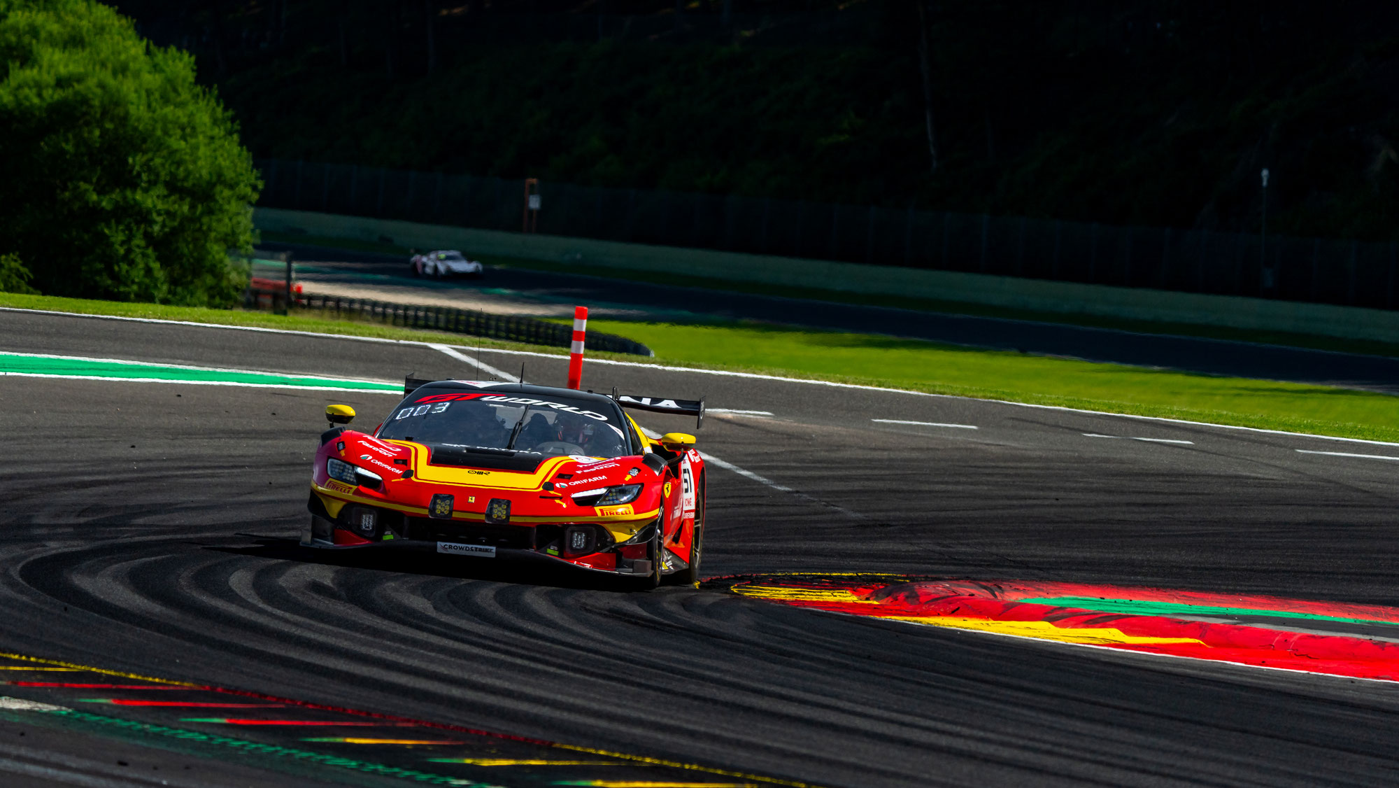 Gesamtpodium und Klassensiege für Ferrari bei den 24 Stunden von Spa