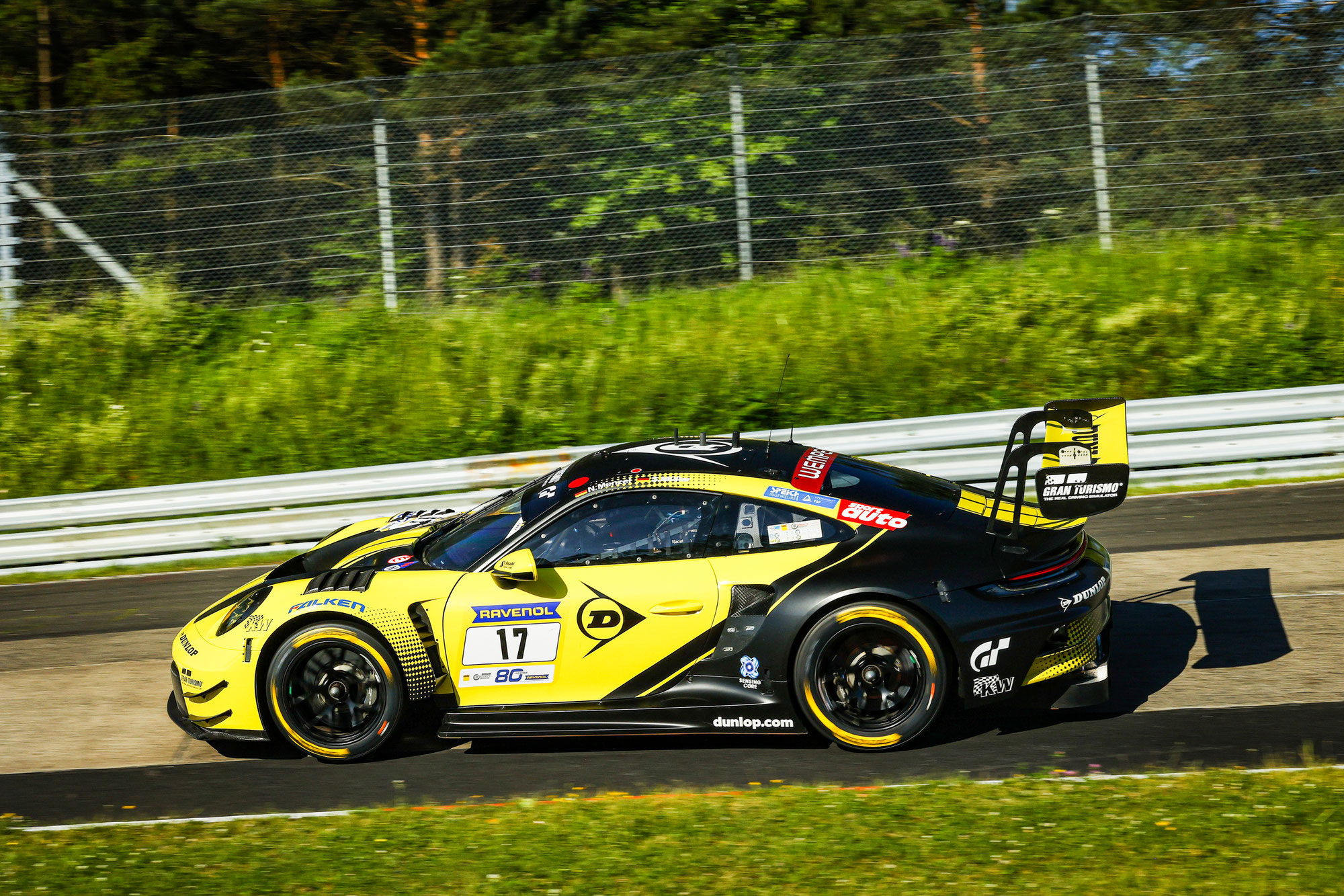 Fotofinish: Erster Sieg für neuen Dunlop-Porsche