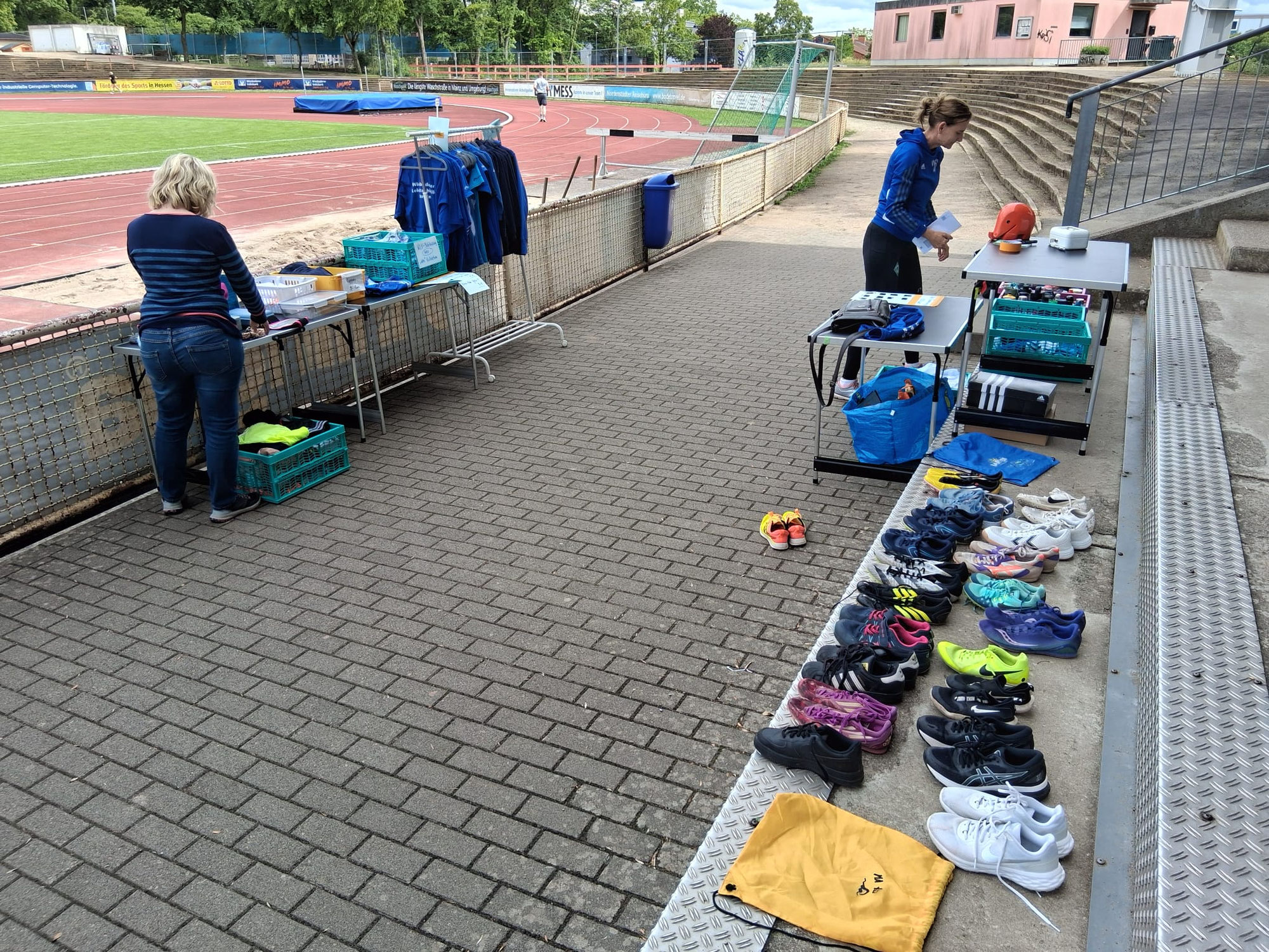 Erfolgreicher Flohmarkt