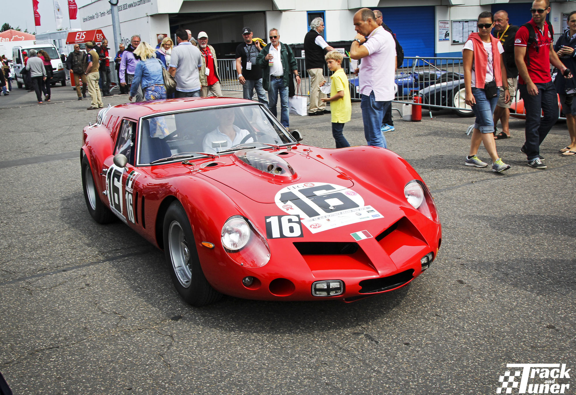 The AvD Oldtimer GP 2015: Classic car paddock