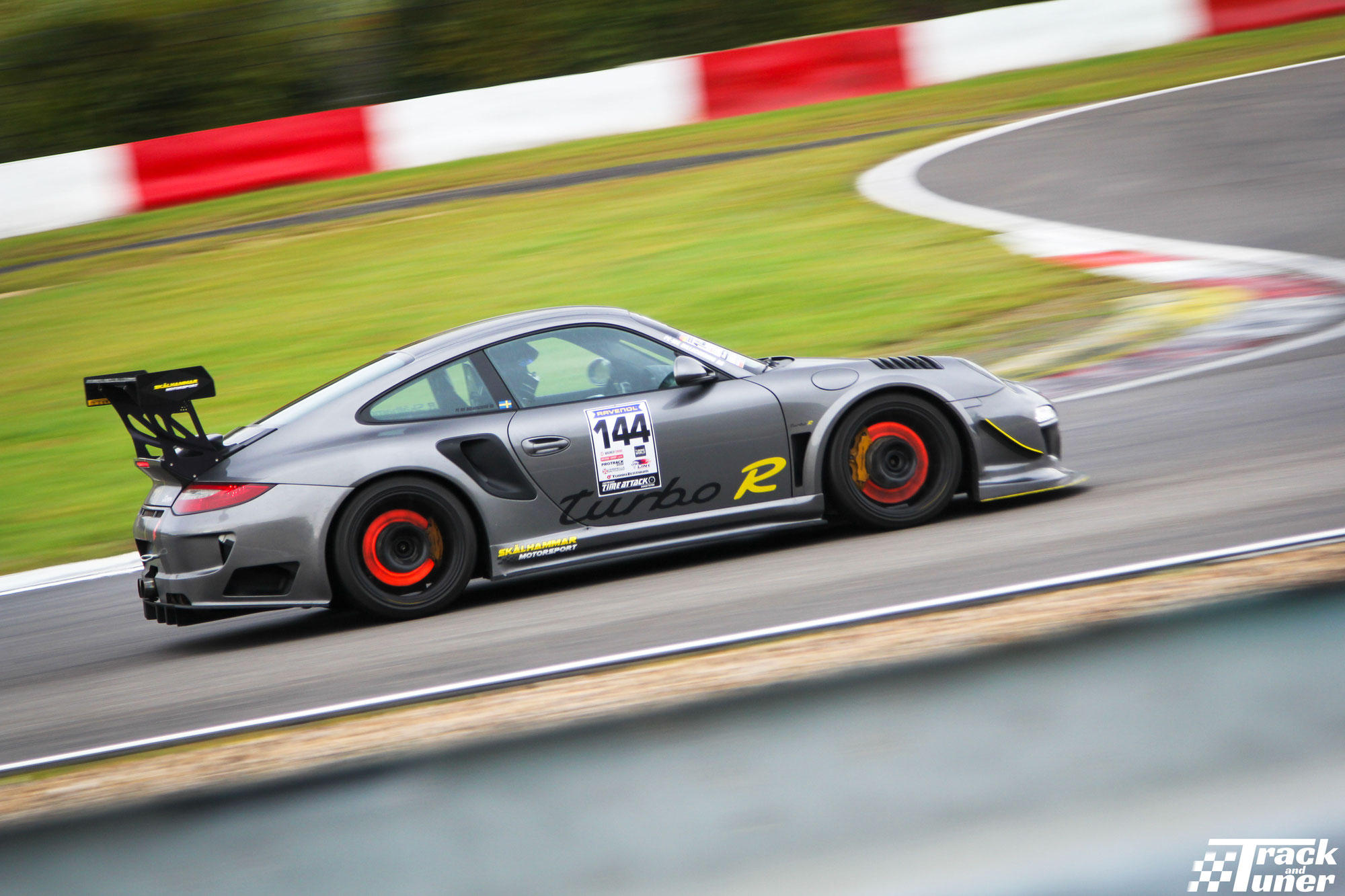 Nurburgring Nordschleife: Time Attack and TF - In the wet