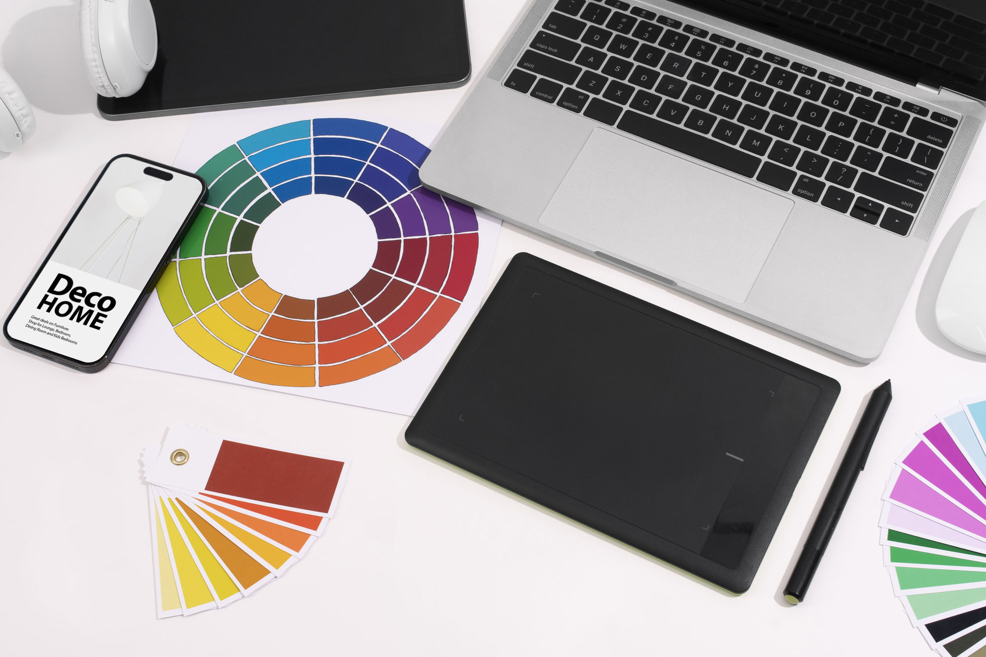 Die Kraft der Farben und Schriften – Wie sie die Wirkung und Identität einer Marke beeinflussen