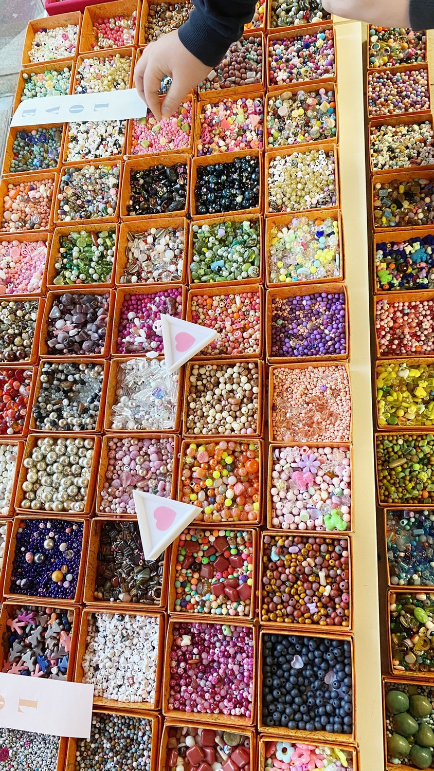 Düsseldorf Charms – dein Perlenladen & Charms Bar im Herzen von Klein Tokio