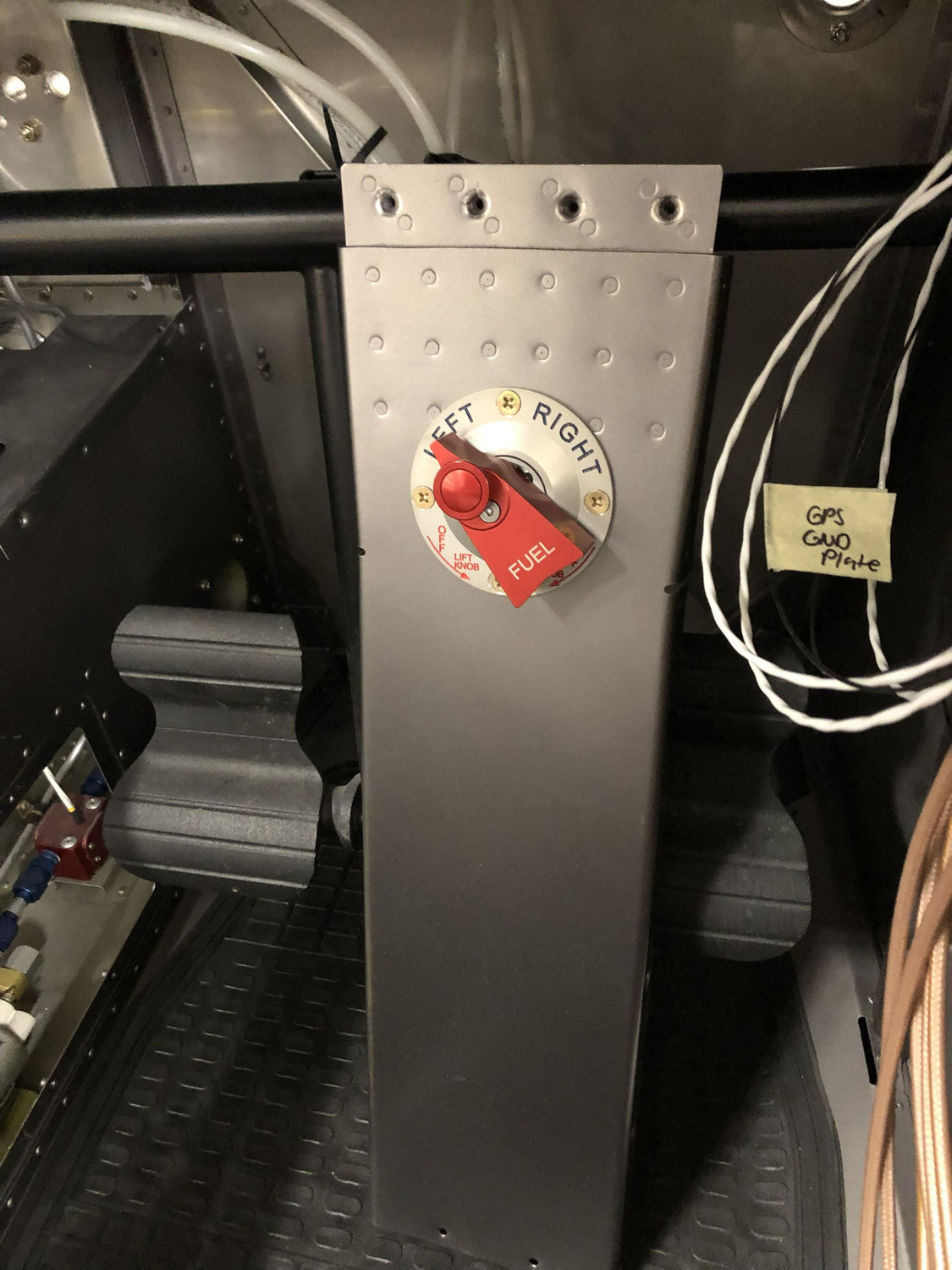 Fuselage - Fuel system