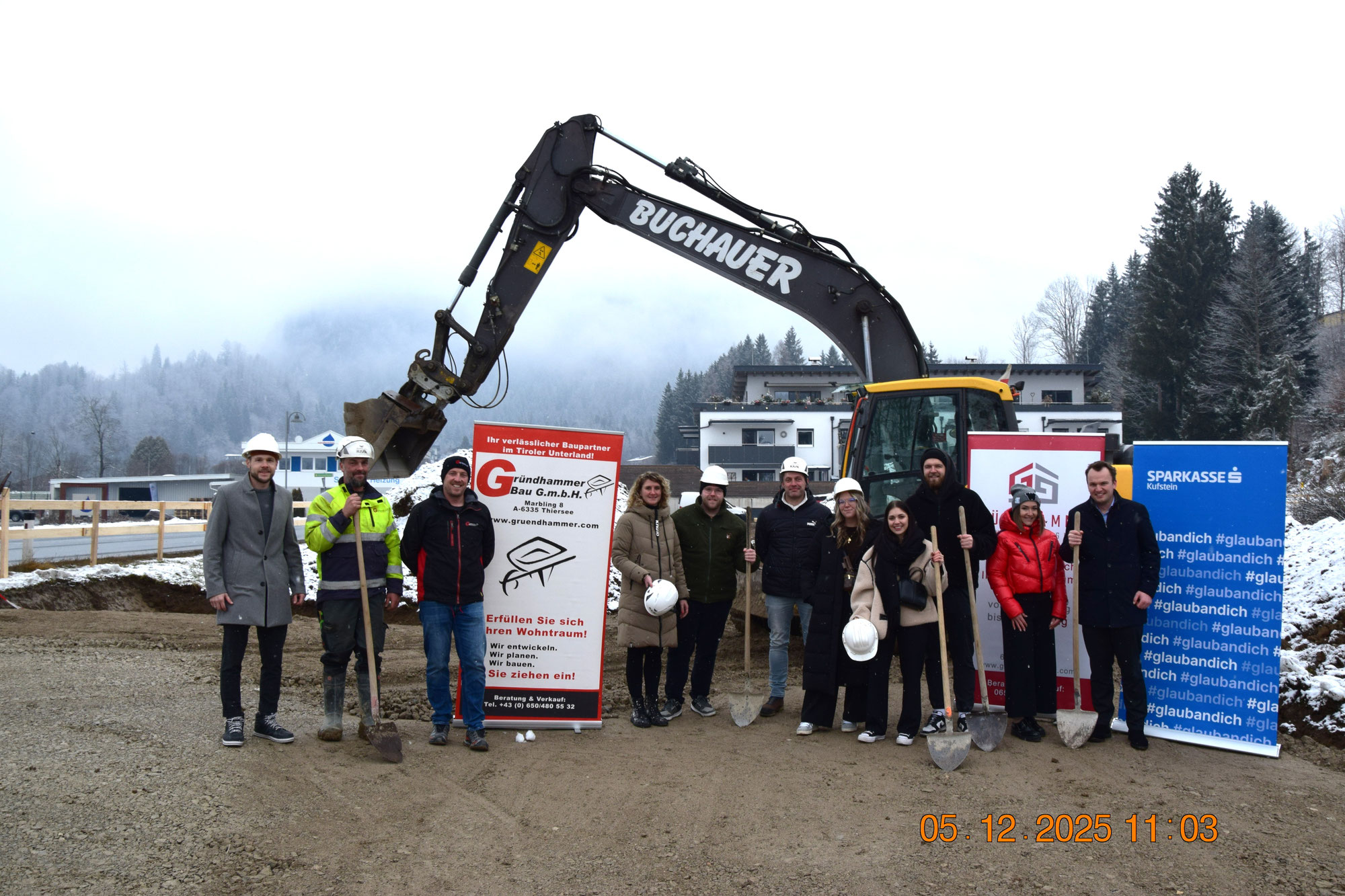 Spatenstich - WA Maurerfeld II /Kössen