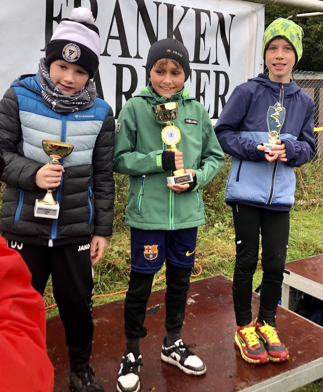 Sieg bei den Bezirksmeisterschaften im Geländelauf Cross Country