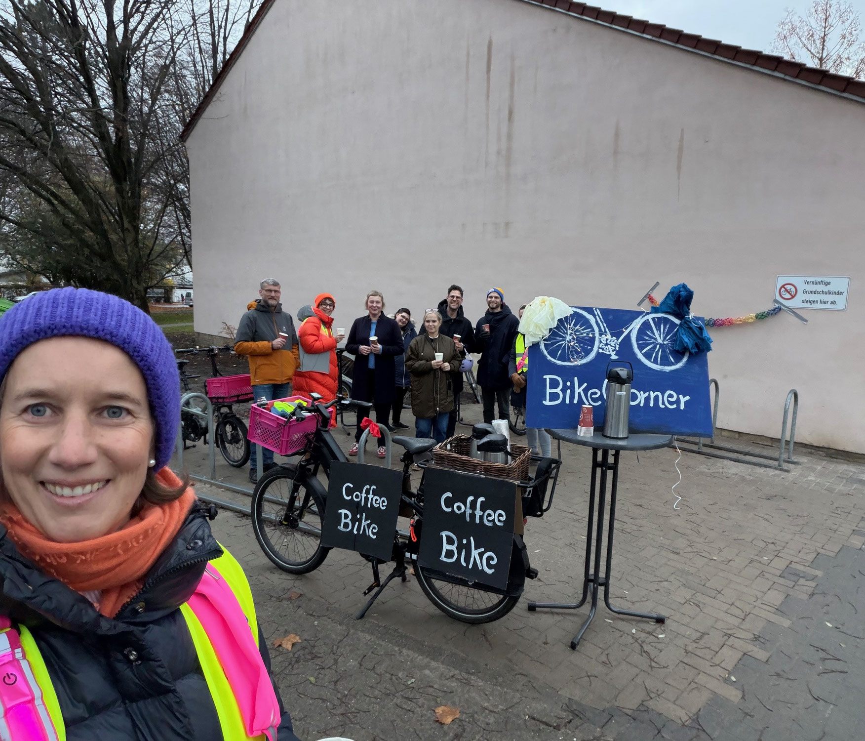 Fahrradparkplatz-Einweihung mit Coffeebike