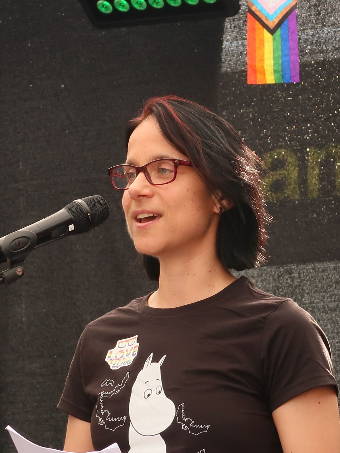 Auftritt von Sabine Brandl beim CSD Ebersberg