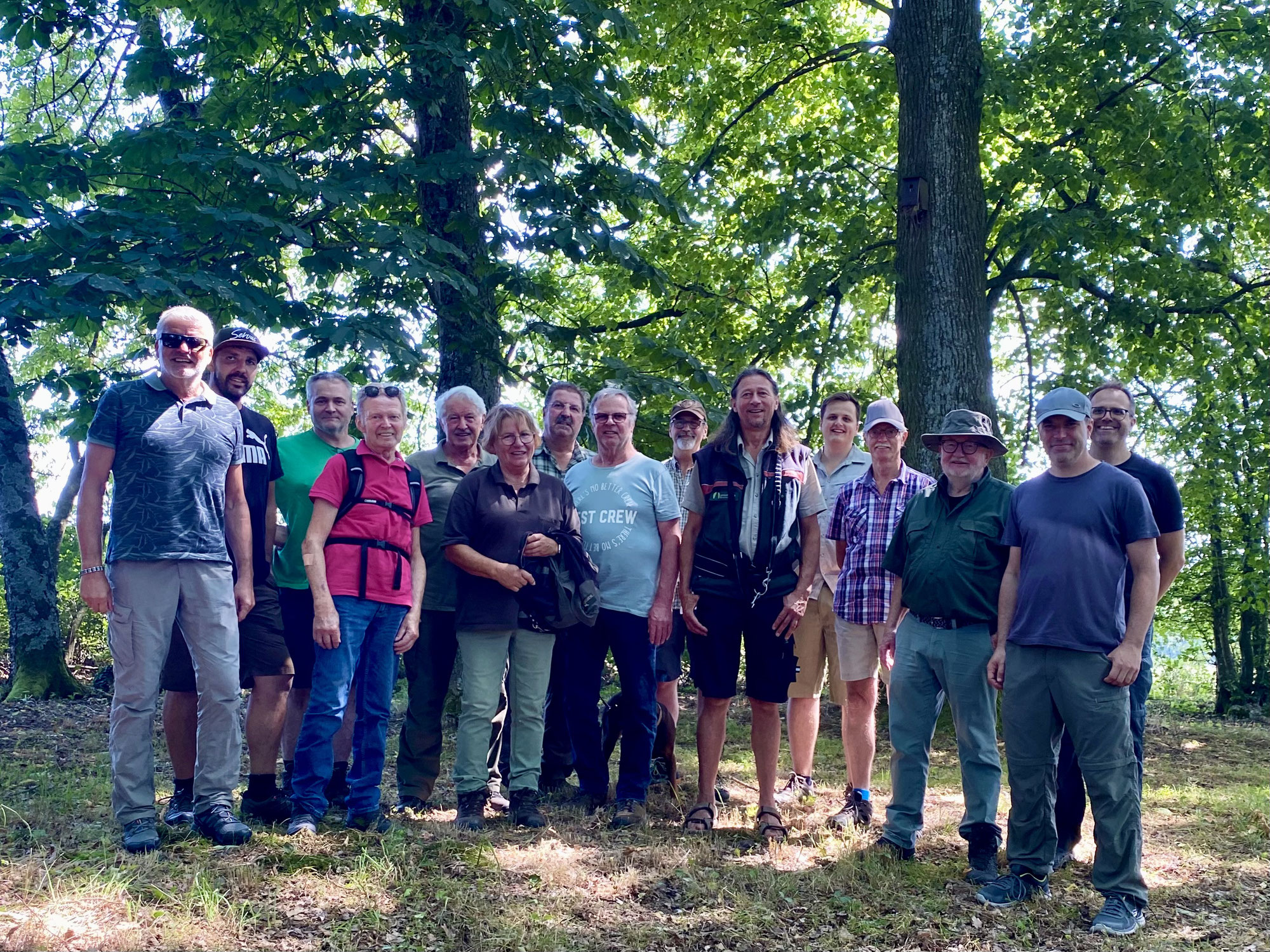 Waldbegehung mit dem Revierförster, dem Gemeinderat und den Jagdpächtern