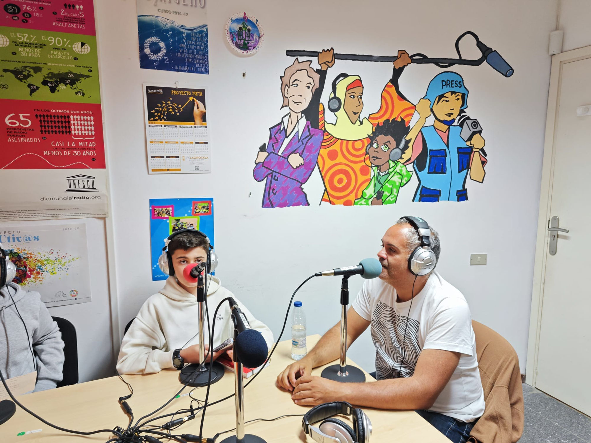 PASA SIN HUELLA. JAIME COELLO Y LA FUNDACIÓN TELESFORO BRAVO - JAIME COELLO EN RADIO KIOSKO