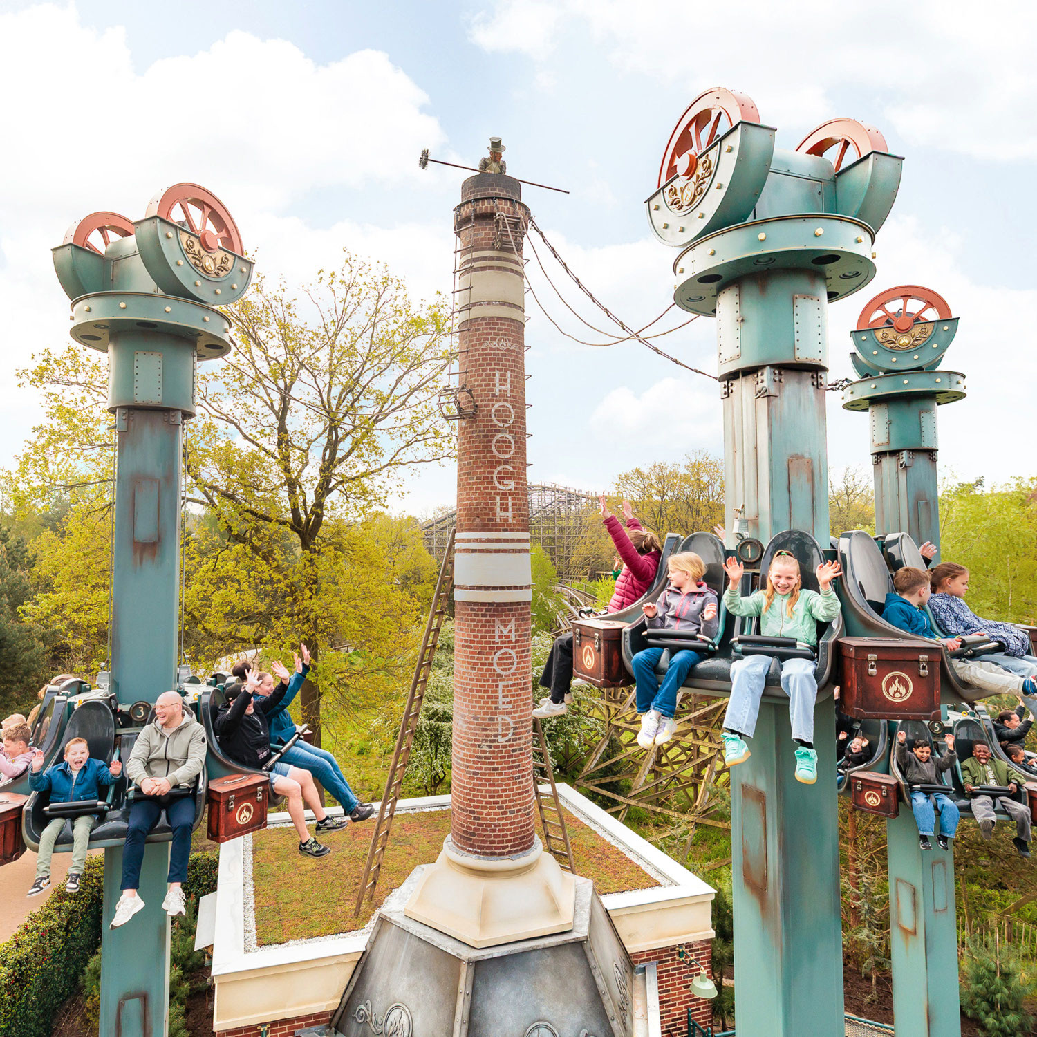 Neue Freifall-Attraktion Hooghmoed eröffnet in Efteling