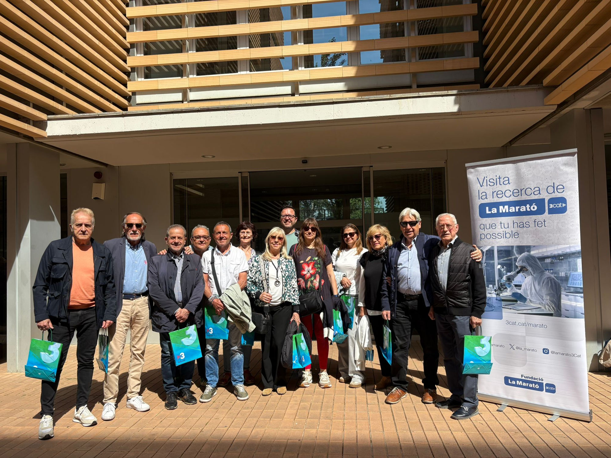 El club Esportiu Seu Vella present a les visites a l’IRBLleida per conèixer els projectes finançats per la Marató de 3CAT