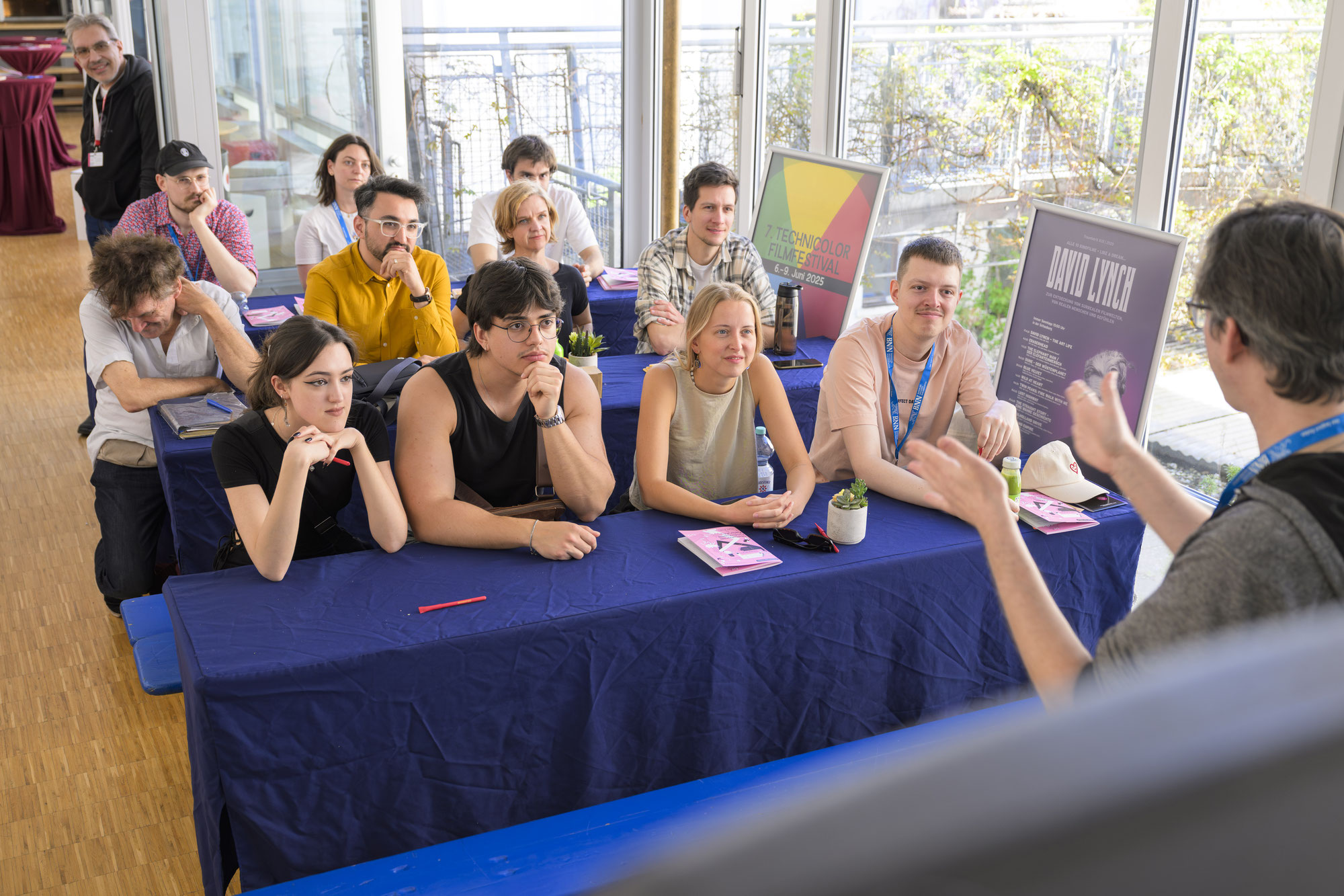 Filminteressierte Jugendliche für INDEPENDENT DAYS-Jugend-Jury gesucht