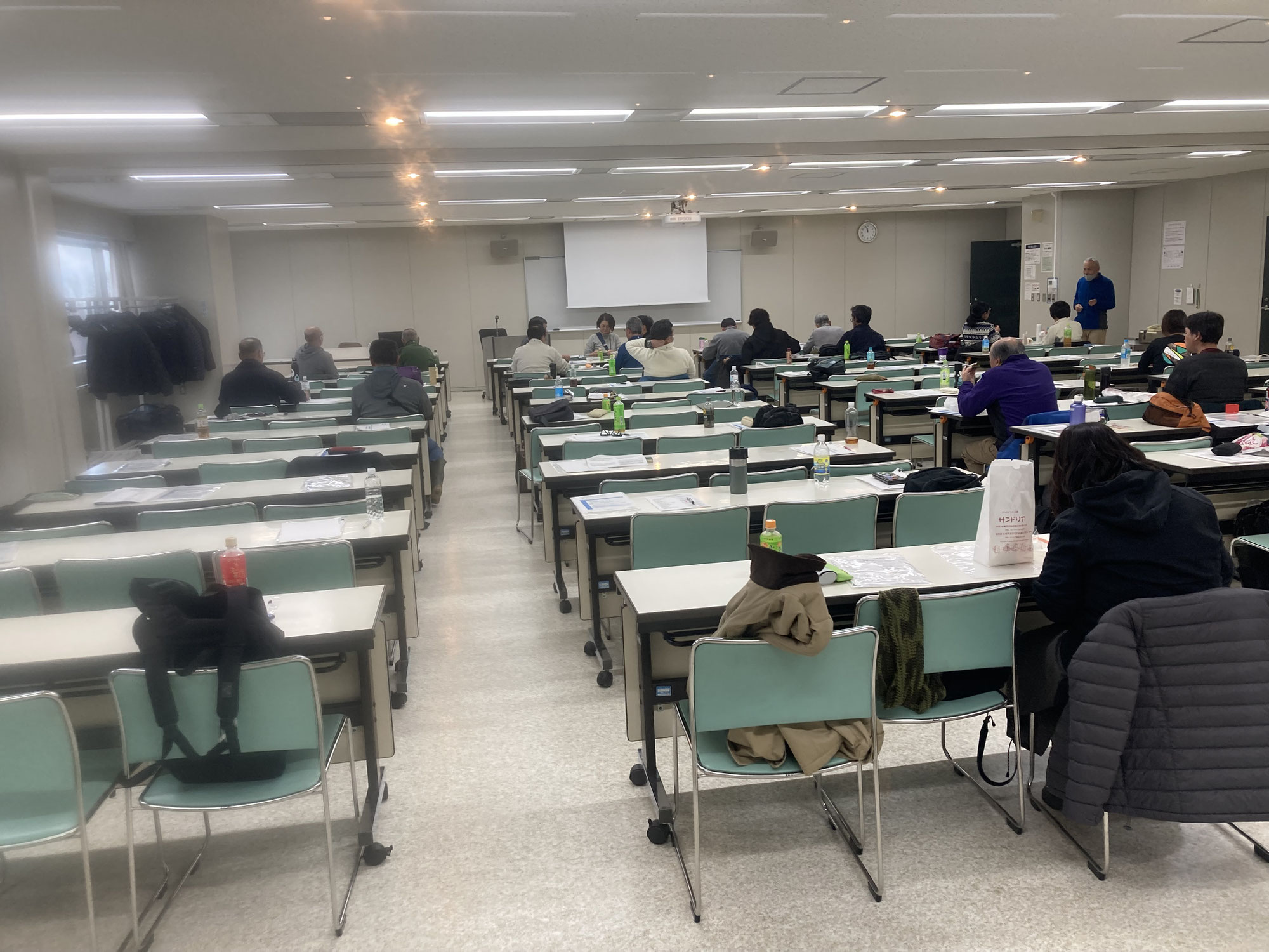 北海道のアウトドアガイドの資格制度　Hokkaido Outdoor Guide Qualification System