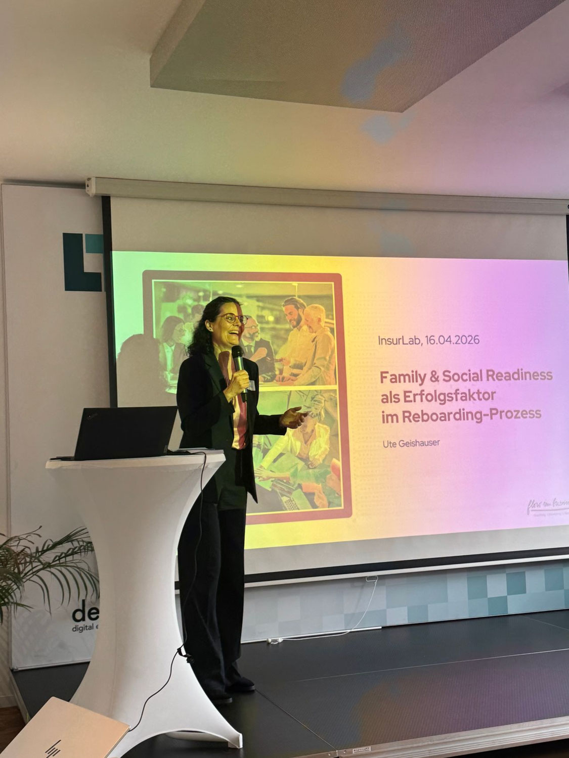 INSURLAB, 16.04.2026 in Köln: Family & Social Readiness als Erfolgsfaktor im Reboarding-Prozess