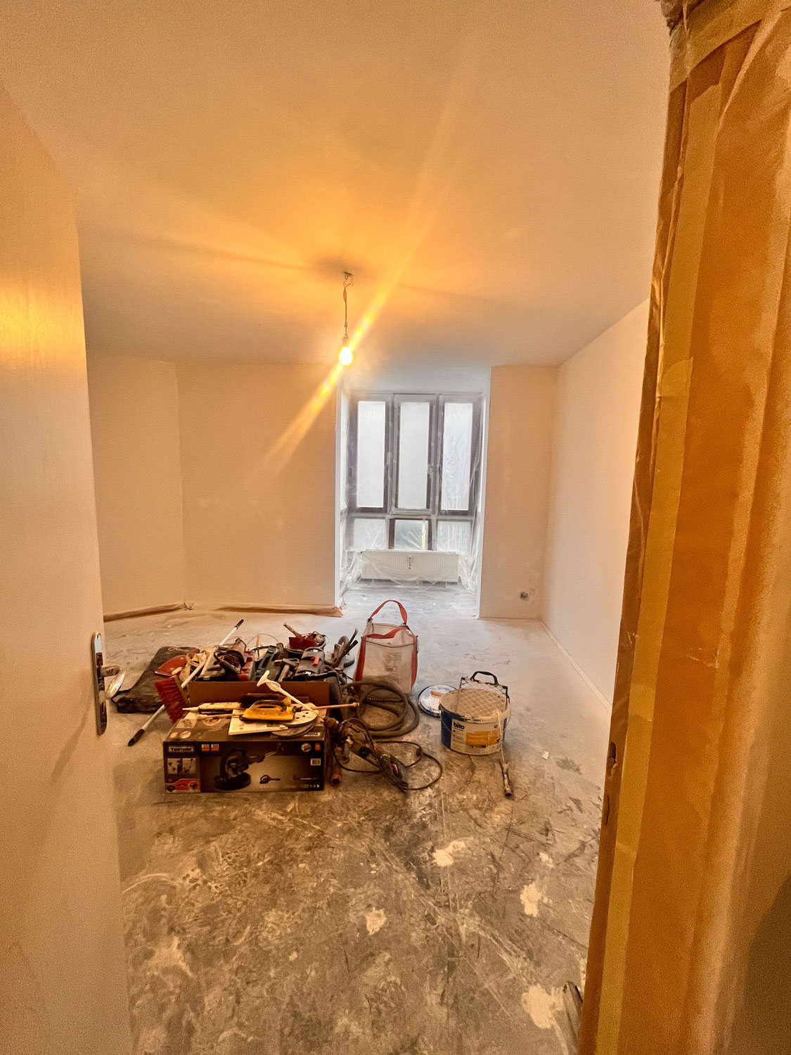 Baustart in Berlin-Niederschönhausen: Renovierung einer 3-Zimmerwohnung